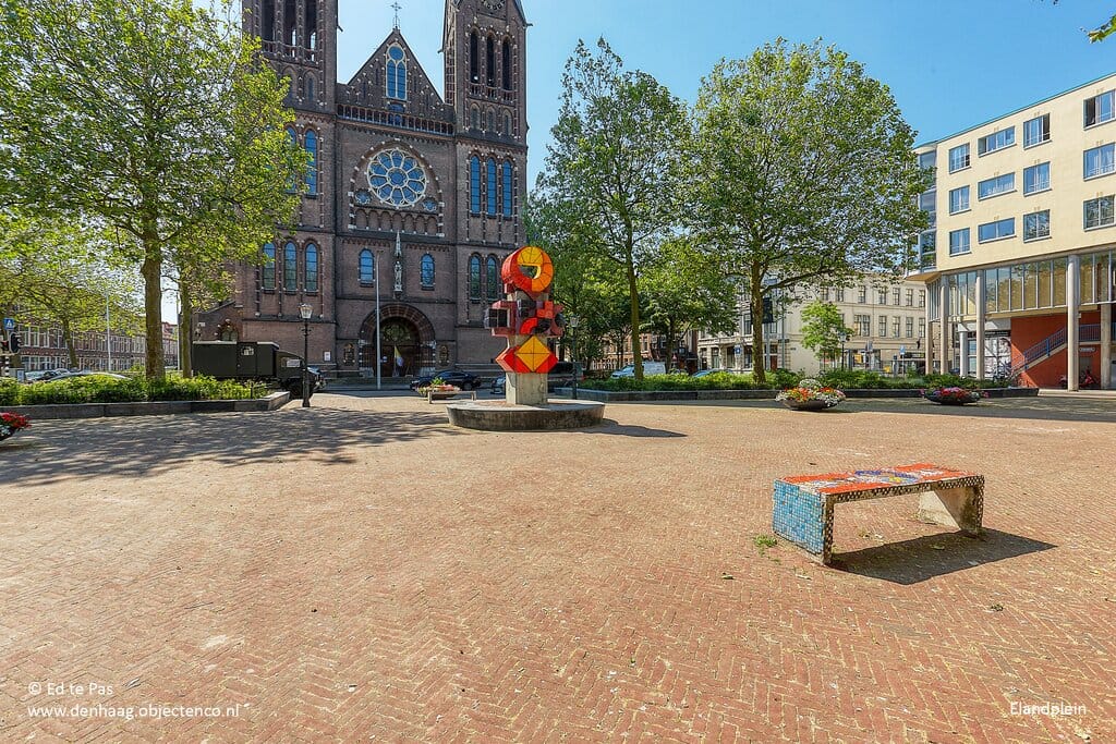 Photo 42 of Witte de Withstraat 123