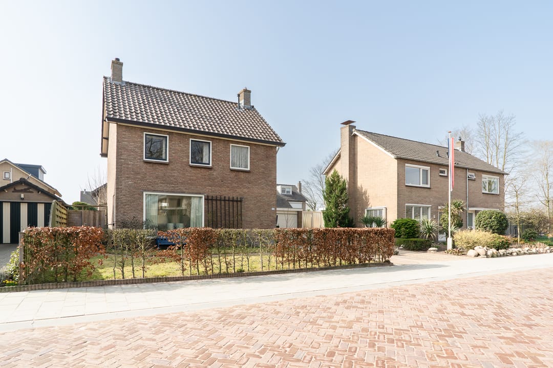 Photo 2 of Roelenengweg 150