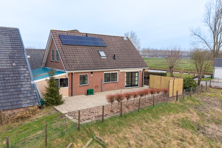 Photo 3 of Winkeldijk 13