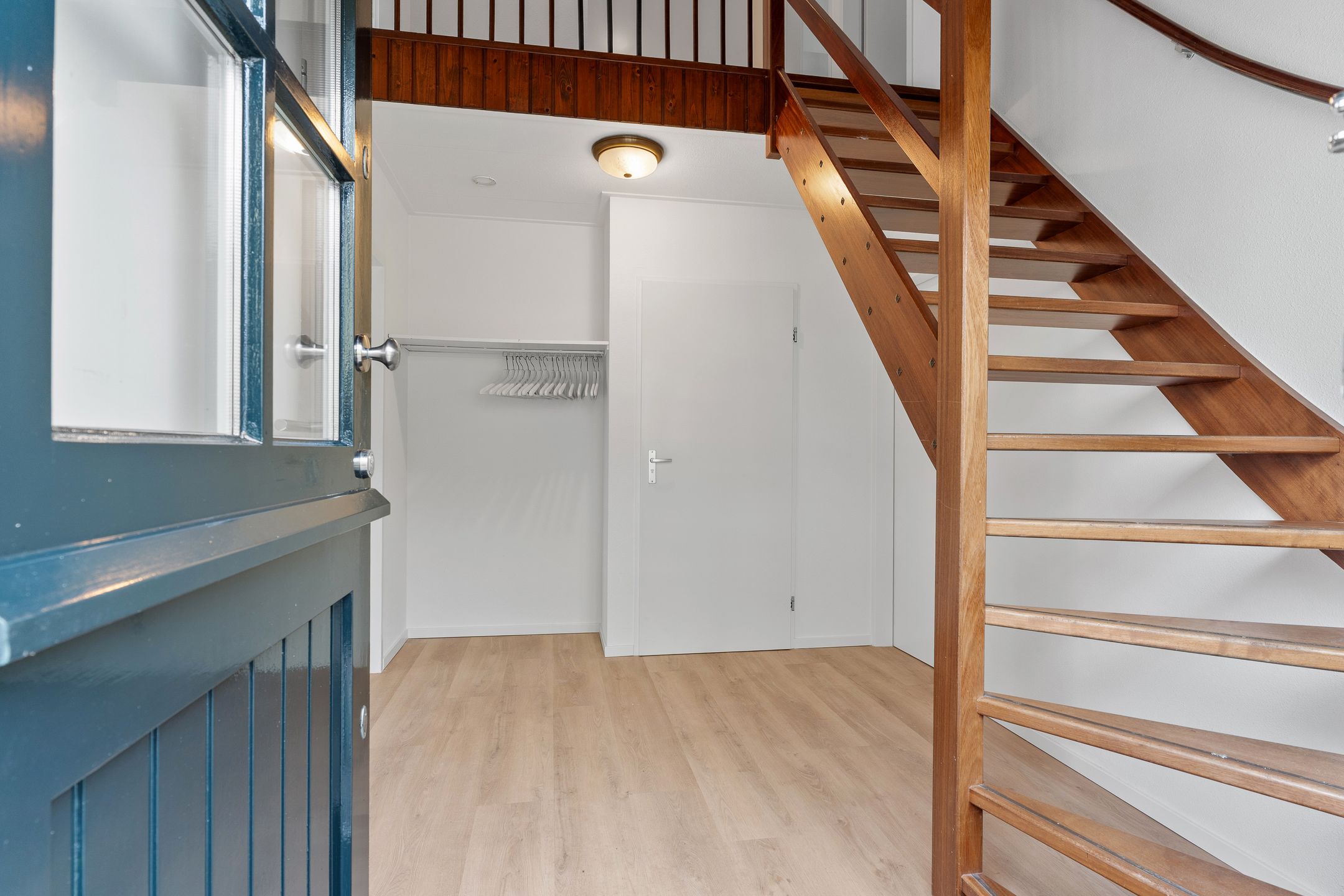 Photo 6 of Winkeldijk 13