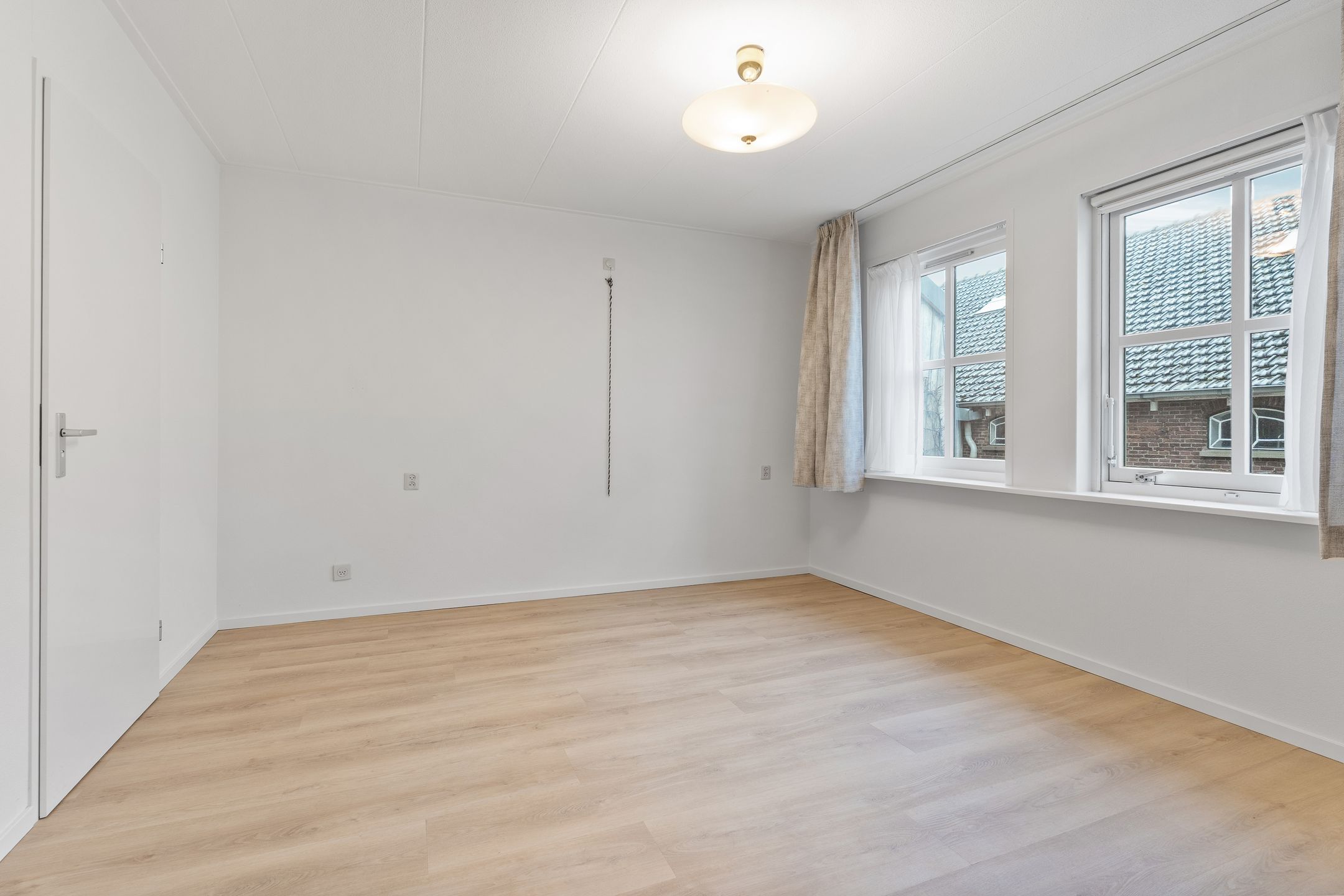 Photo 18 of Winkeldijk 13