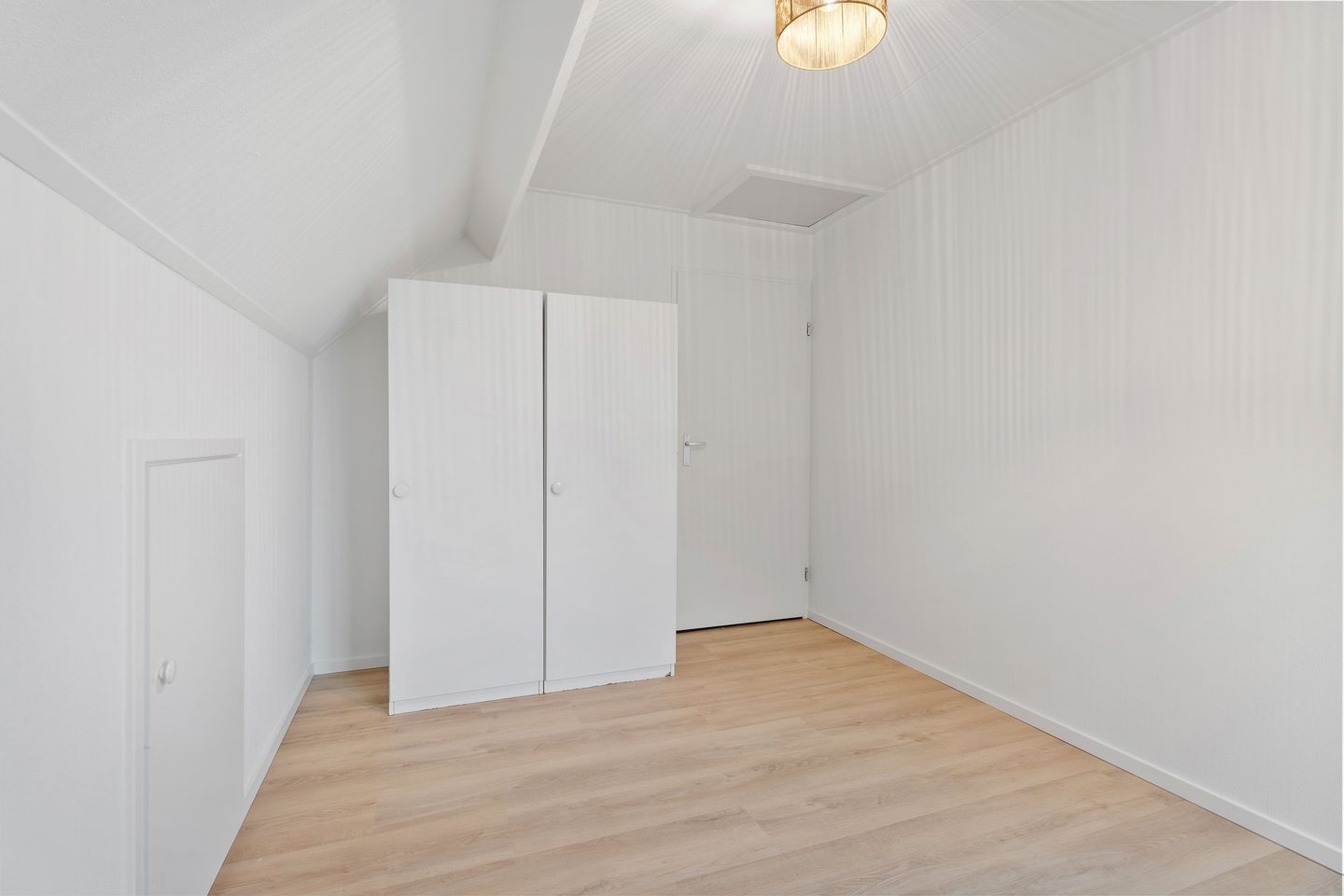 Photo 25 of Winkeldijk 13