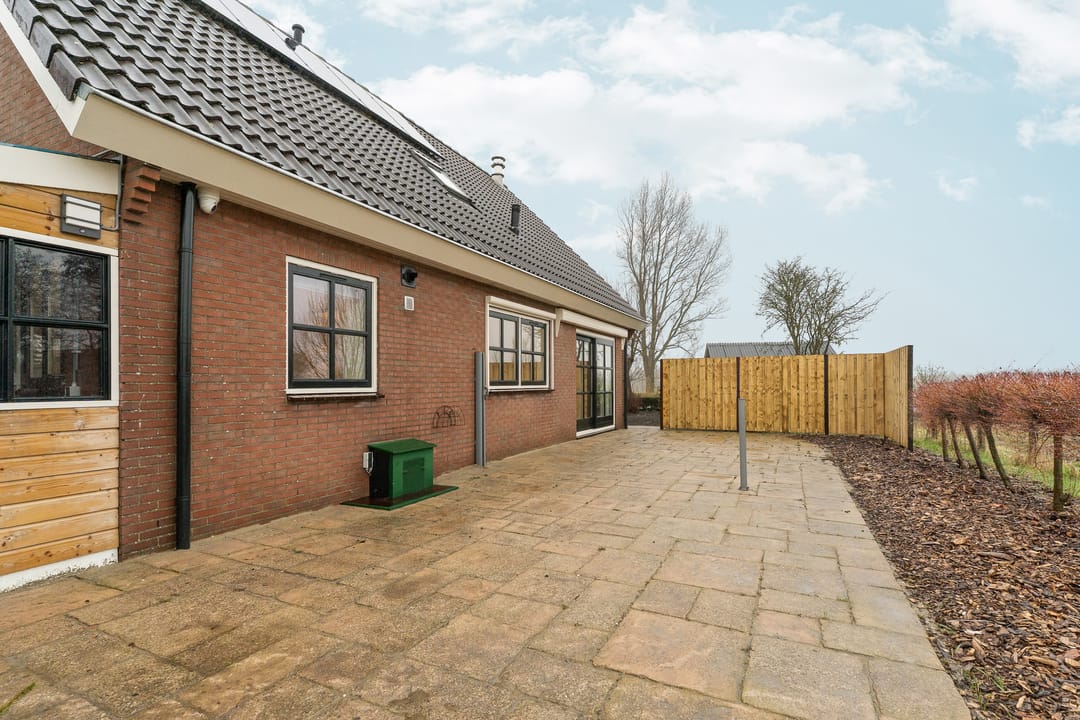 Photo 31 of Winkeldijk 13