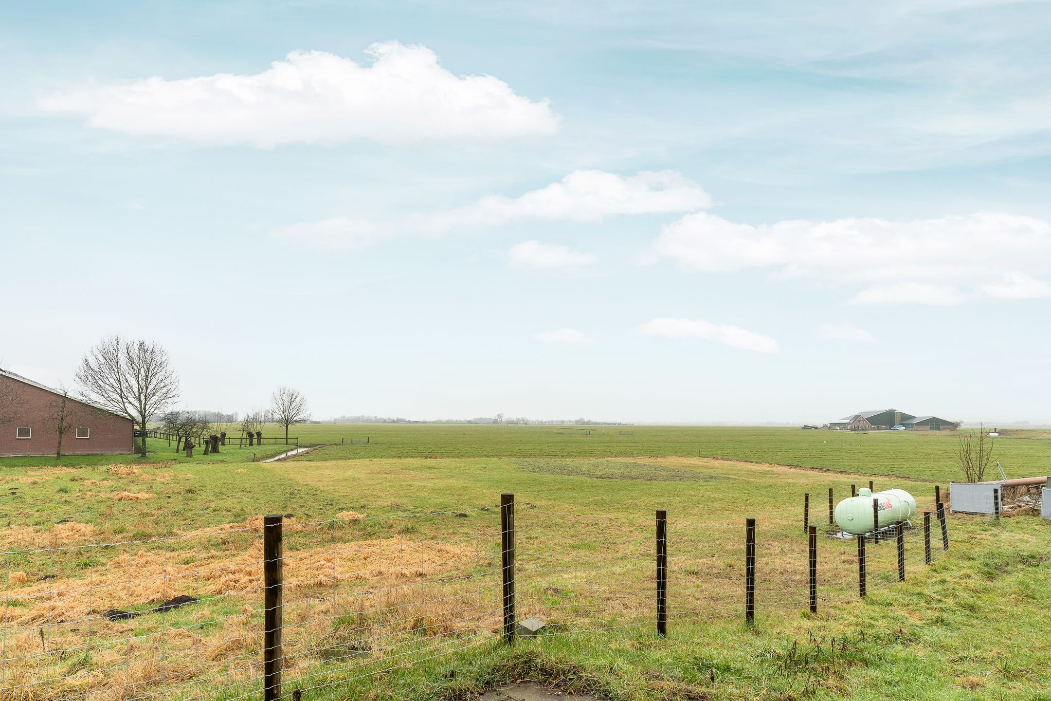 Photo 33 of Winkeldijk 13