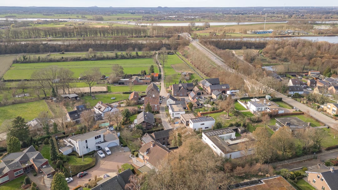 Photo 37 of Beelenberg 13