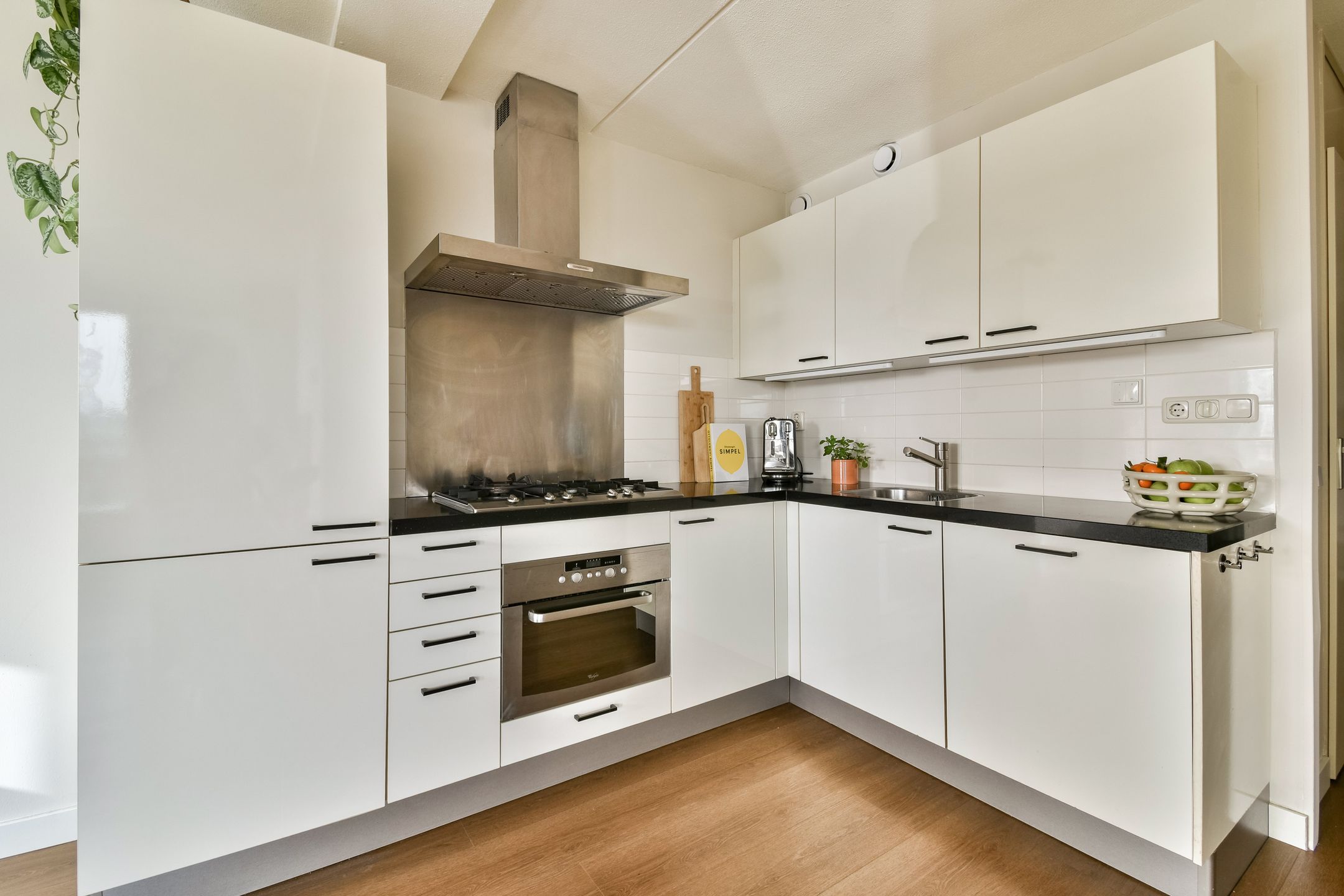 Foto 6 van Reizigersweg 45