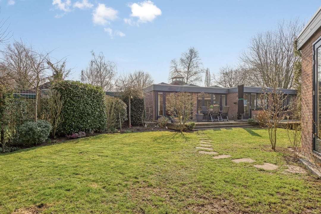 Photo 37 of Burgemeester Lepelaarssingel 25