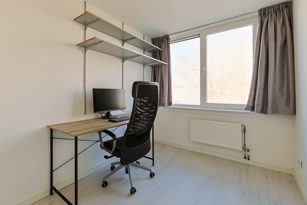 Photo 23 of Willemstraat 36