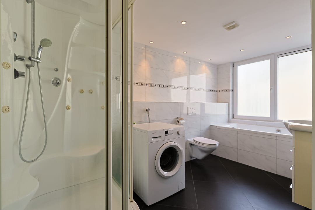 Photo 26 of Willemstraat 36