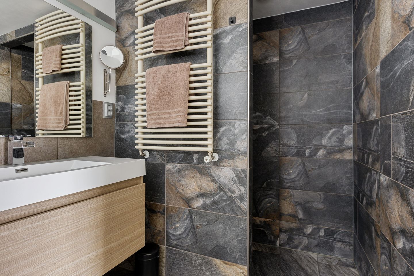 Foto 25 van Annie Romein-Verschoorstraat 19