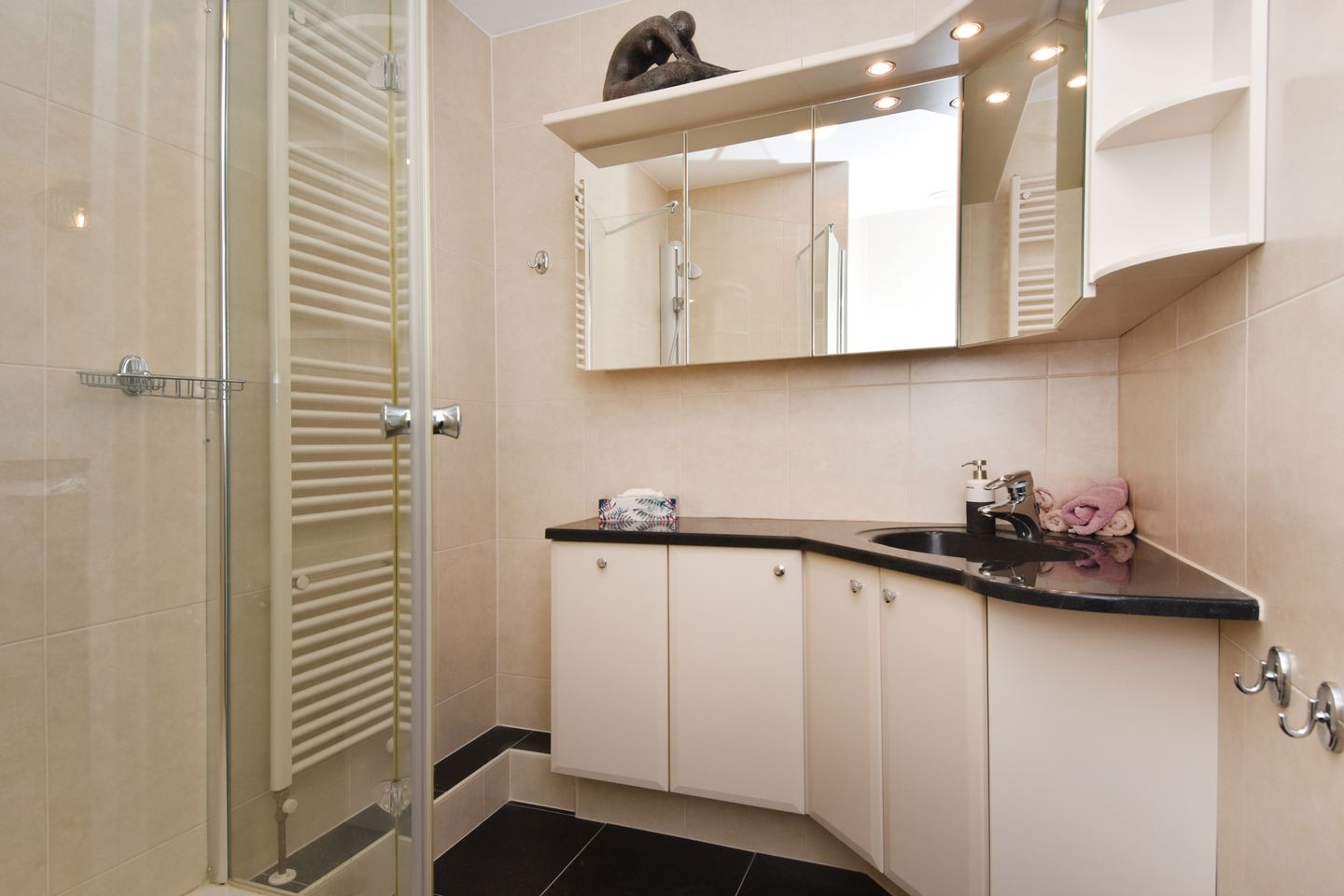 Foto 20 van Bezuidenhoutseweg 351-B