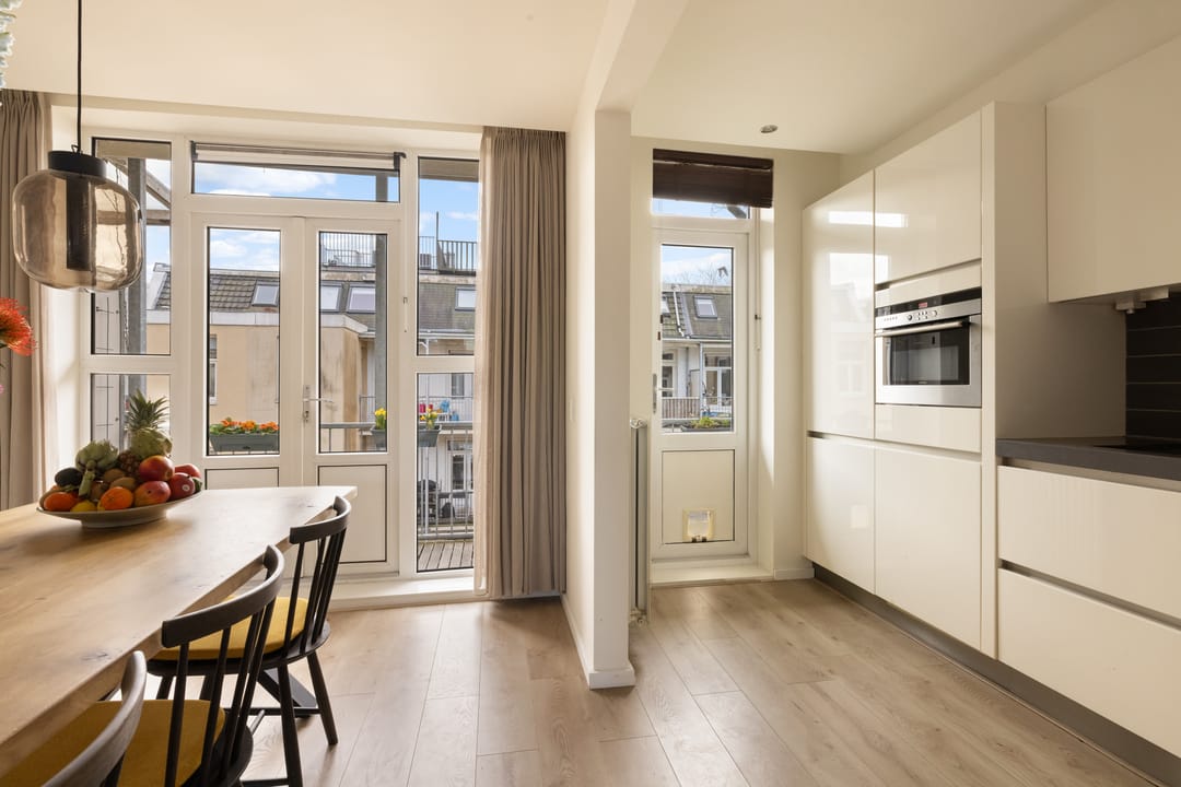 Foto 11 van Haarlemmerweg 169-3