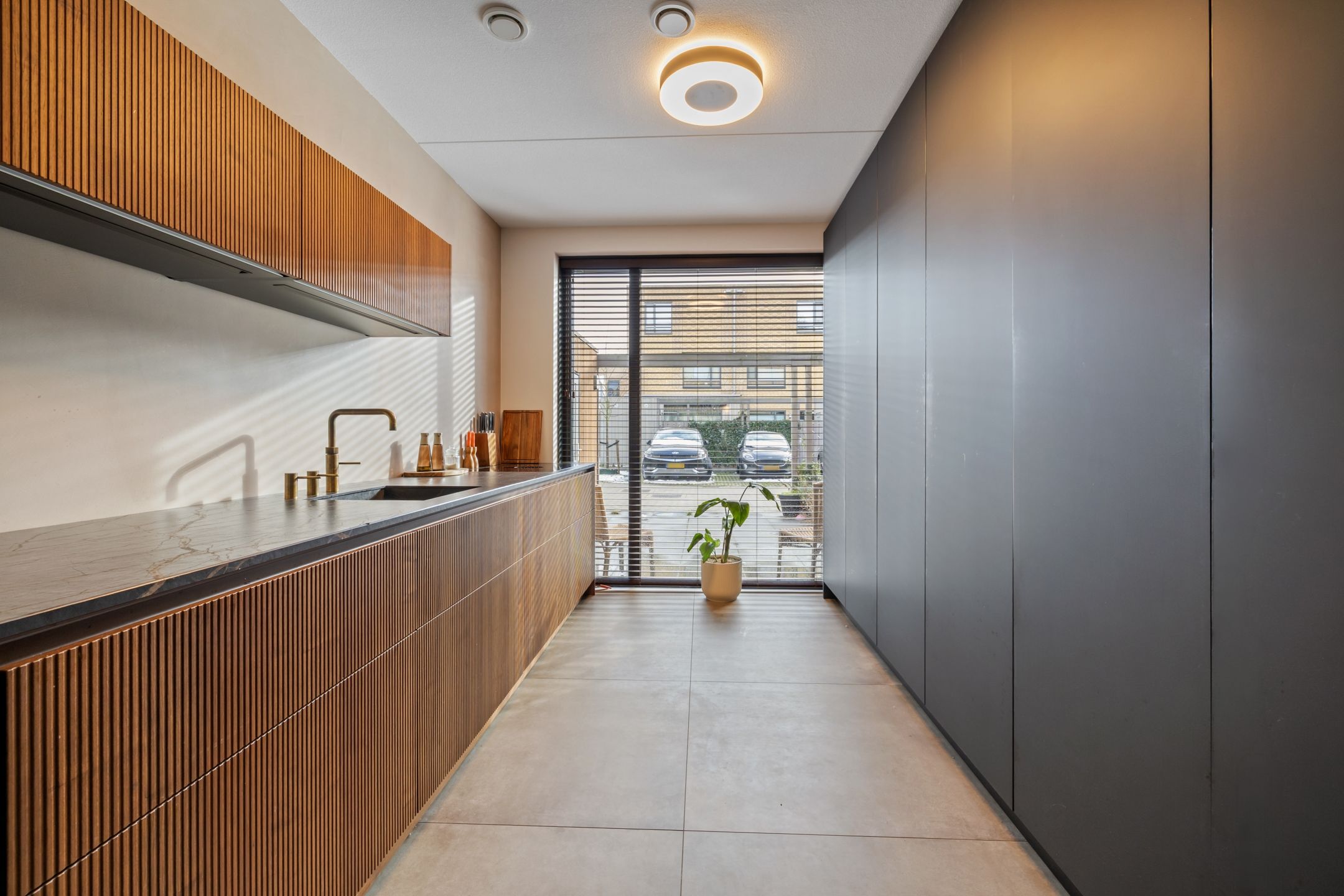 Foto 9 van Edisonbaan 20-1