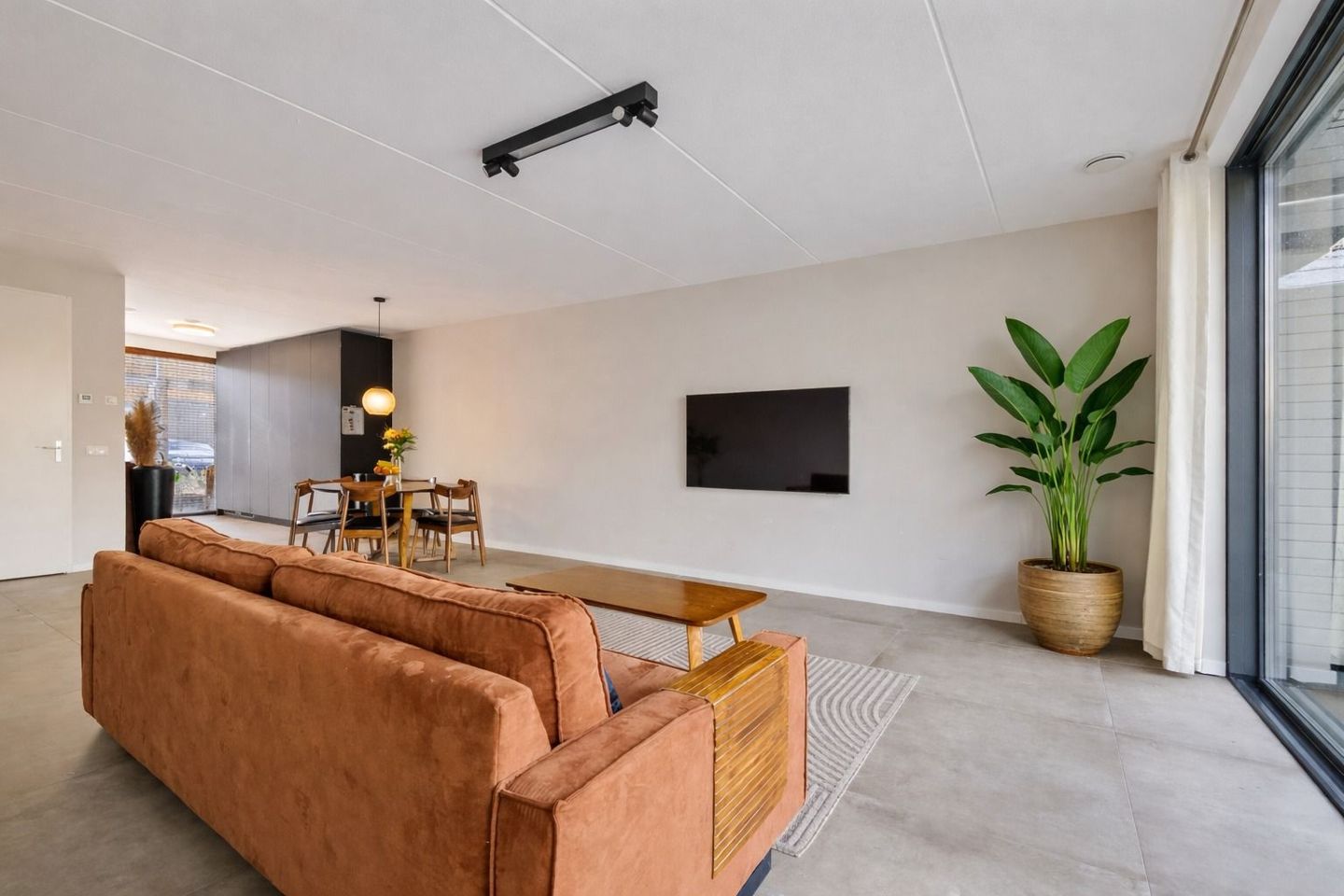 Foto 4 van Edisonbaan 20-1