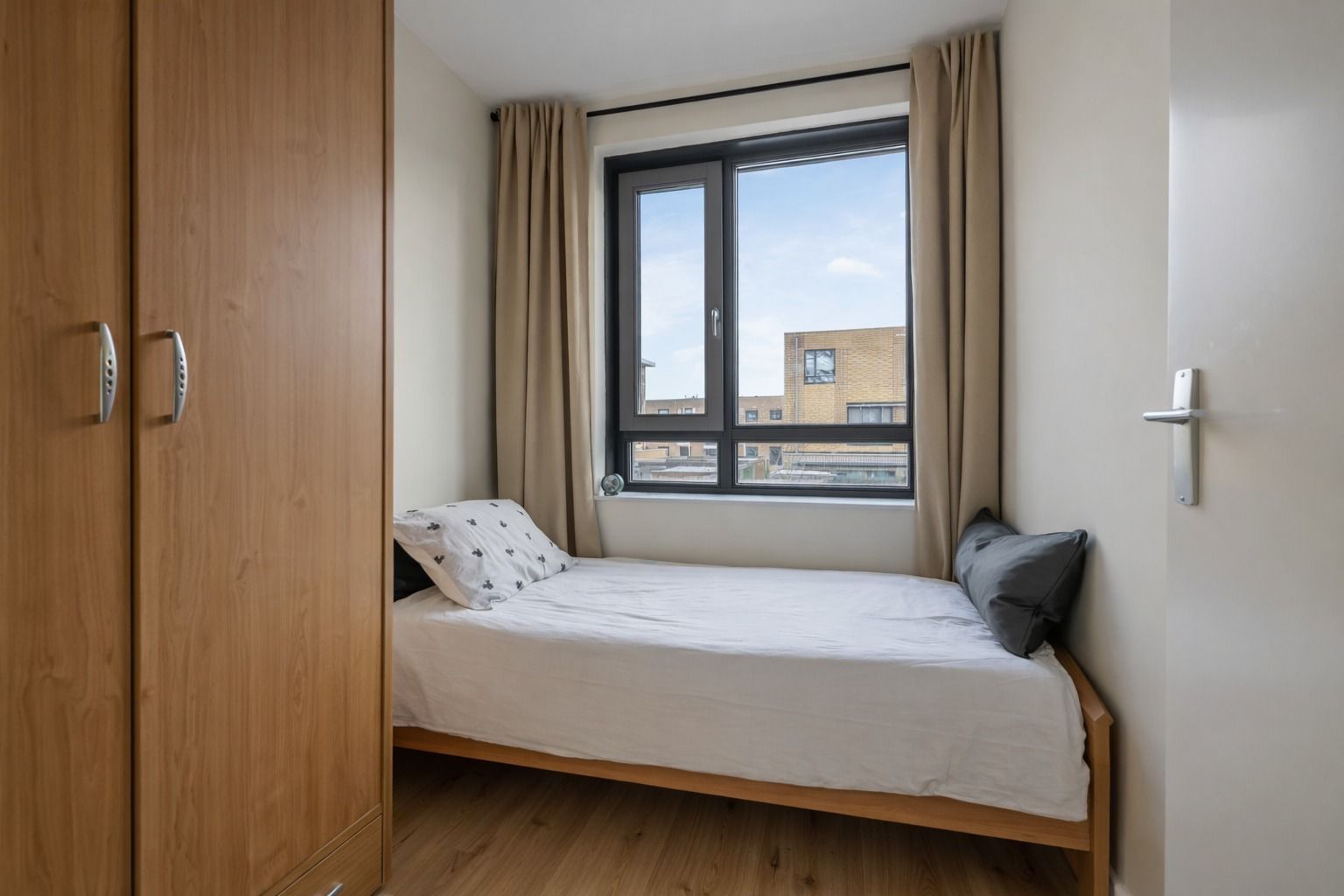 Foto 21 van Edisonbaan 20-1