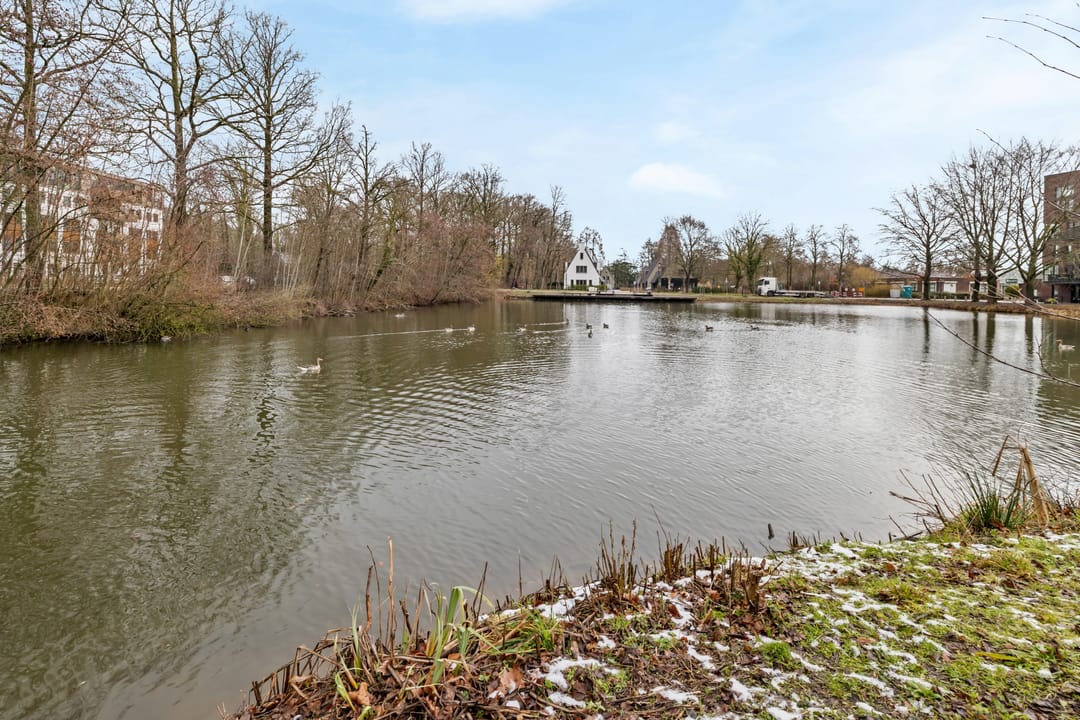 Foto 38 van Edisonbaan 20-1