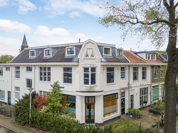 Photo 2 of Sint Bonifaciusstraat 1-C