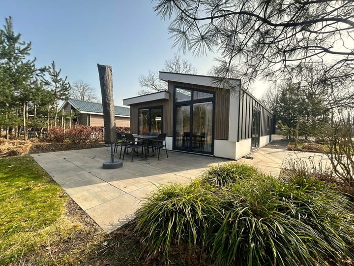 Photo 2 of Spijkweg 15-P718