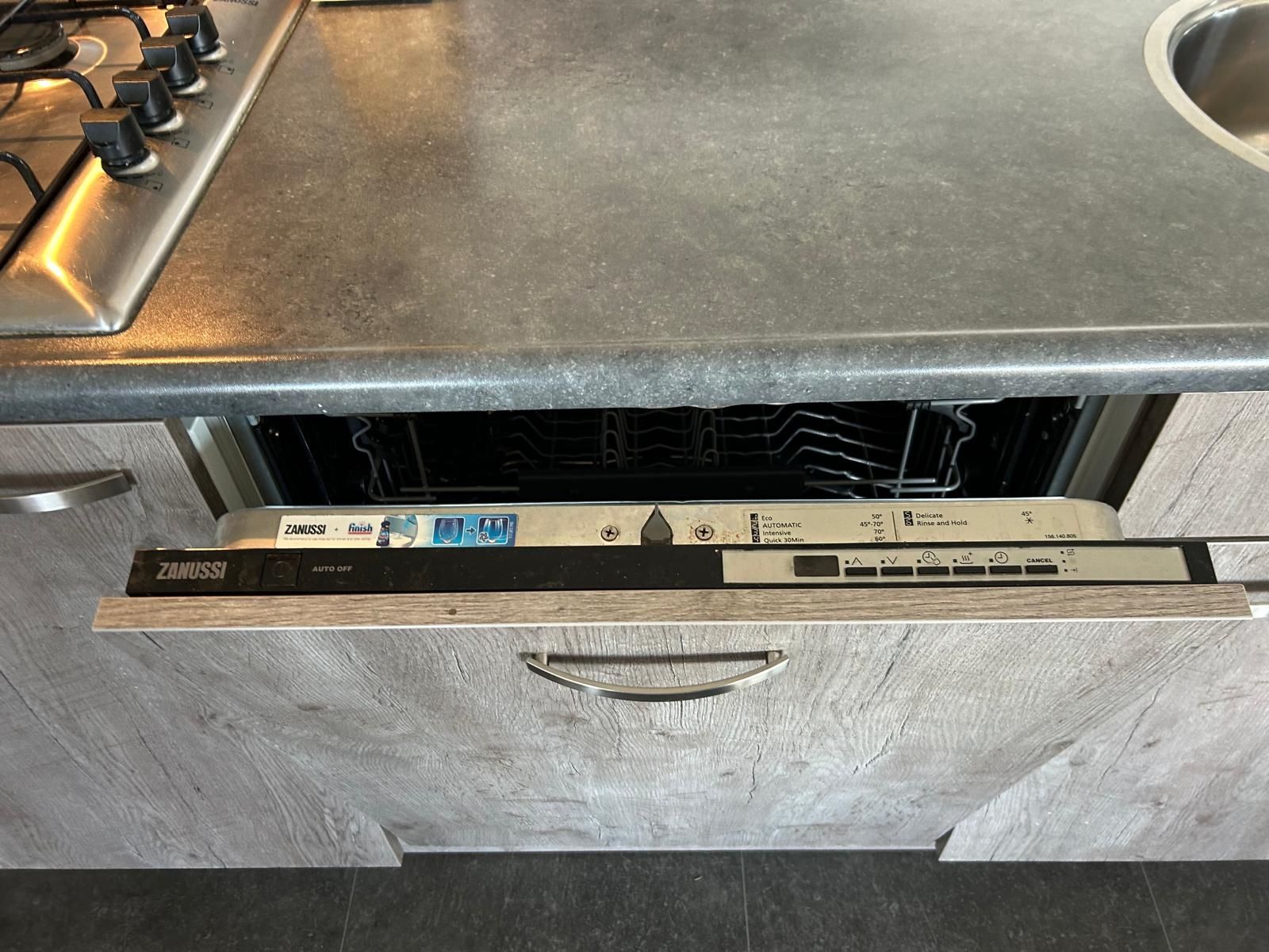 Foto 12 van Zuiderdijk 1-B17