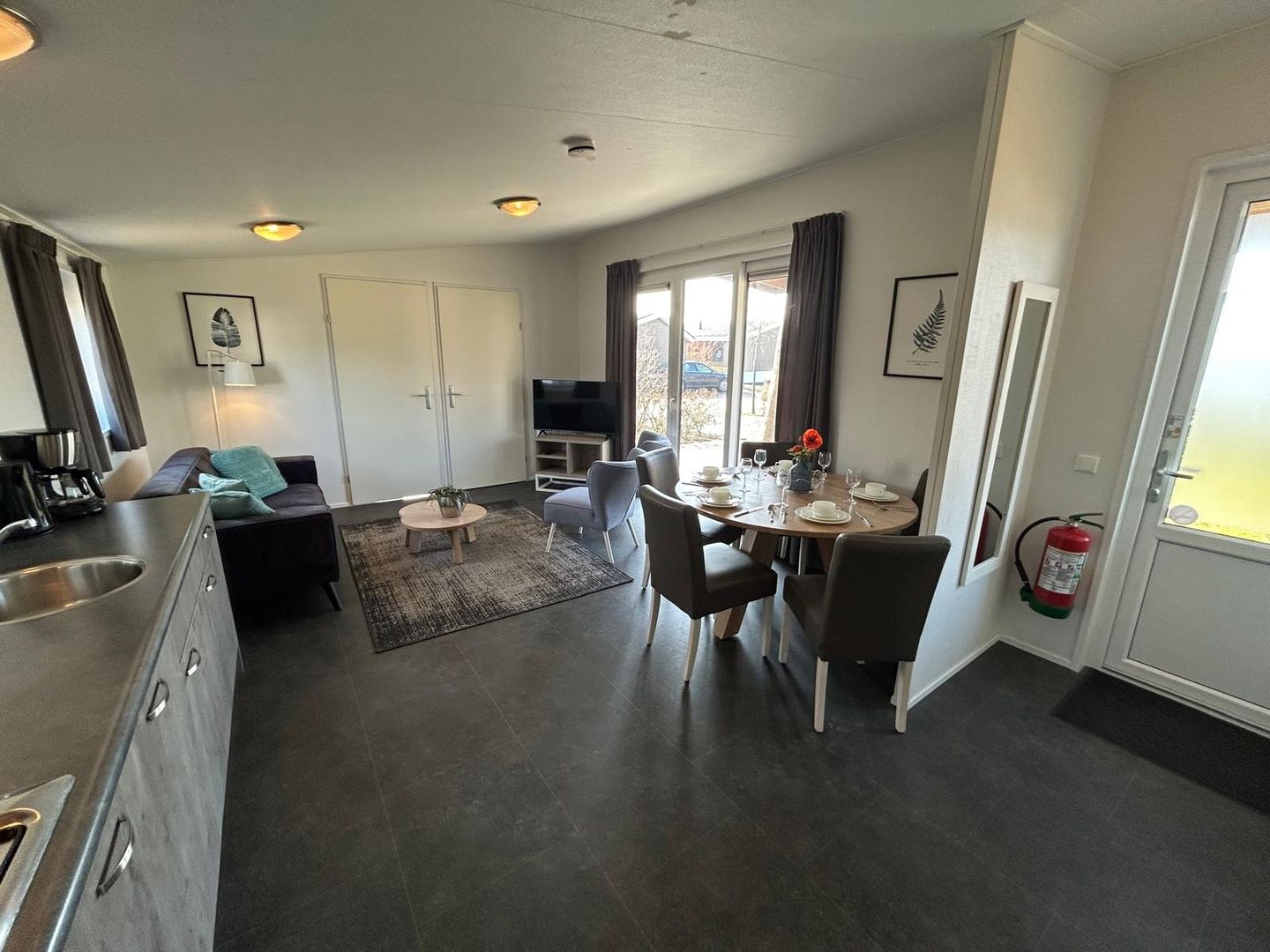 Foto 5 van Zuiderdijk 1-B17