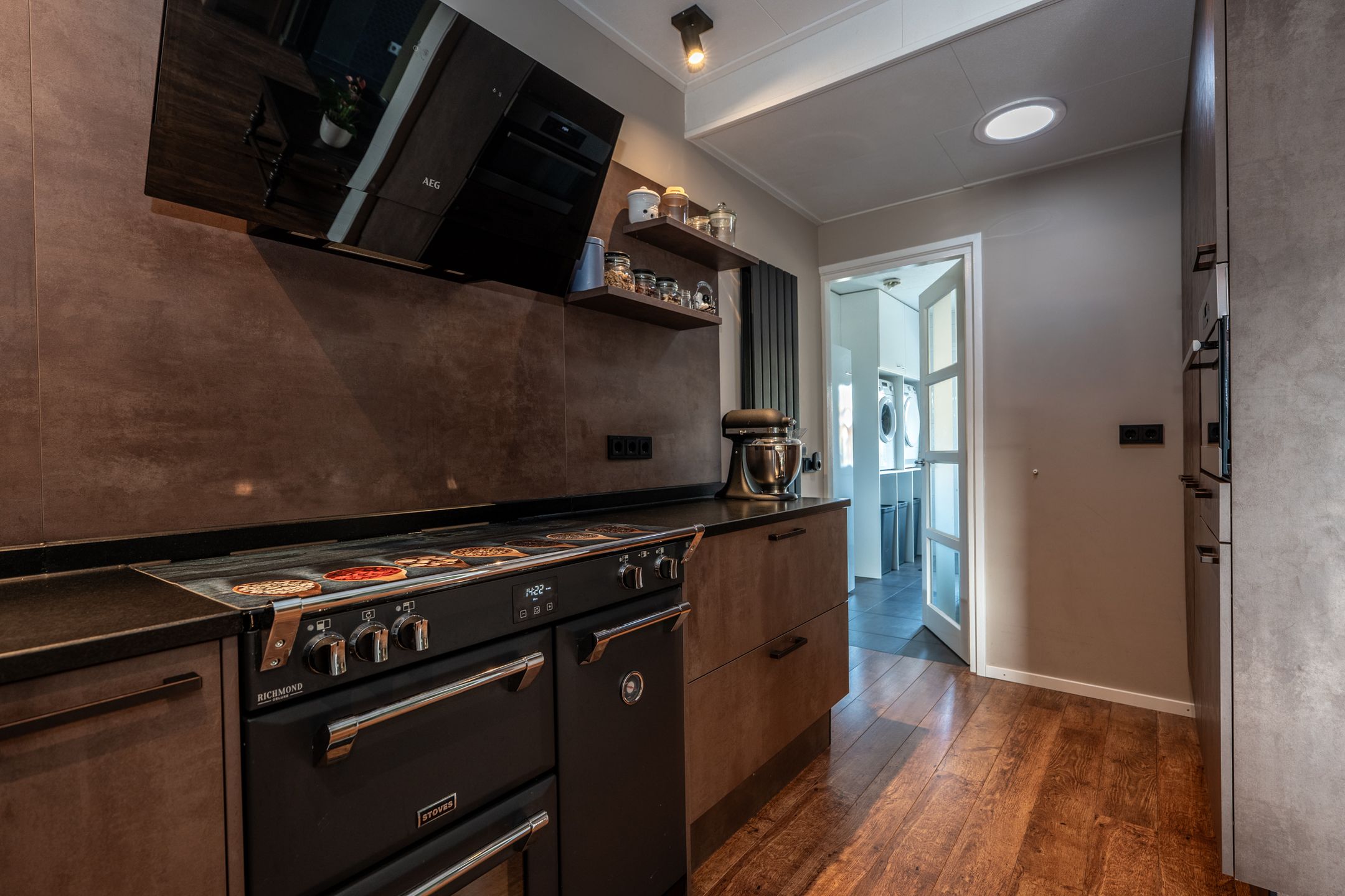 Foto 12 van Molenstraat 67