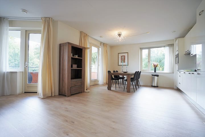 Foto 3 van Veenendaalplein 21