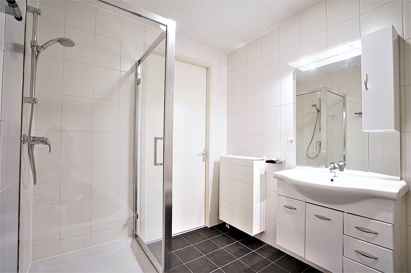 Foto 19 van Veenendaalplein 21