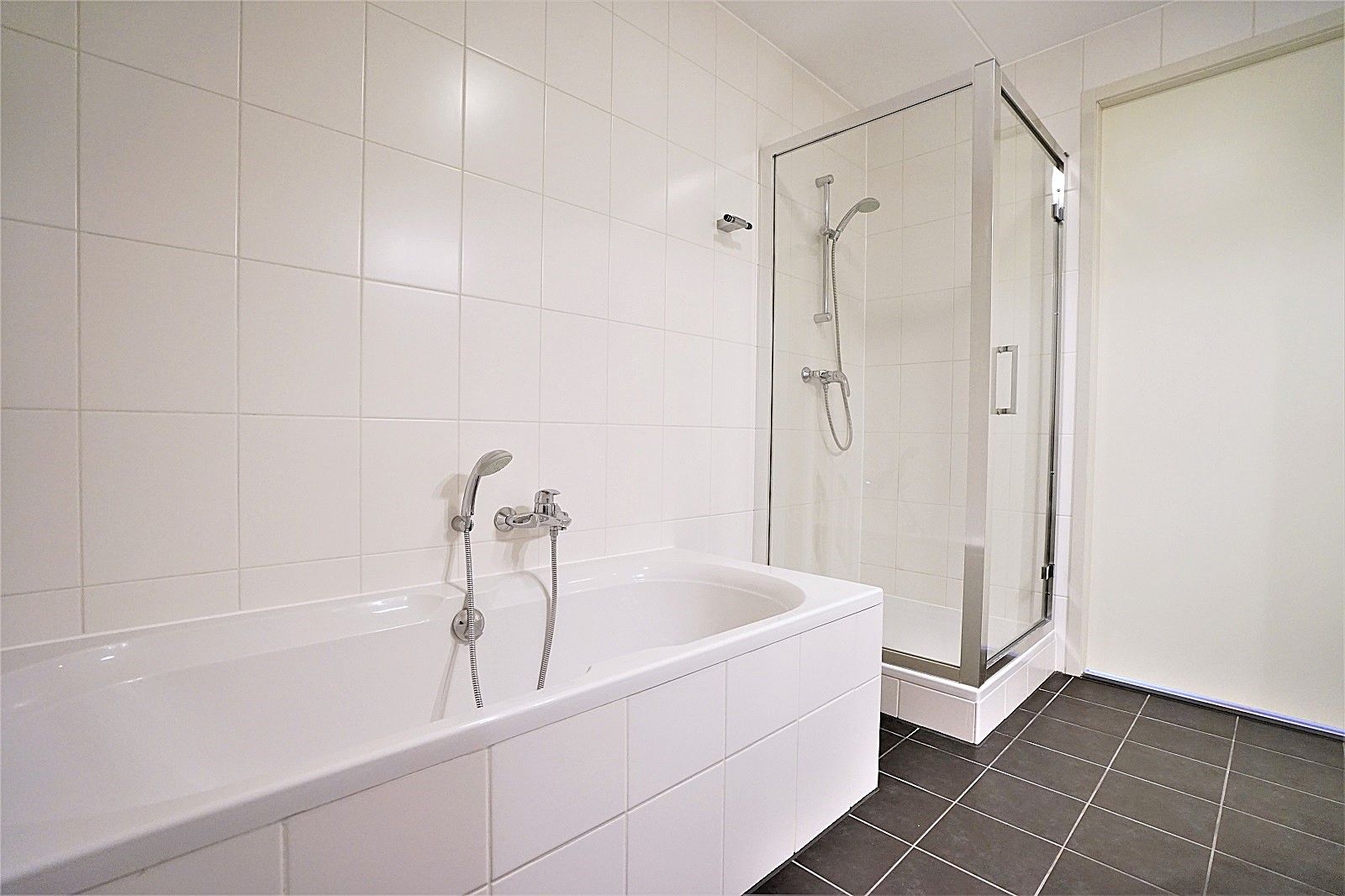 Foto 18 van Veenendaalplein 21