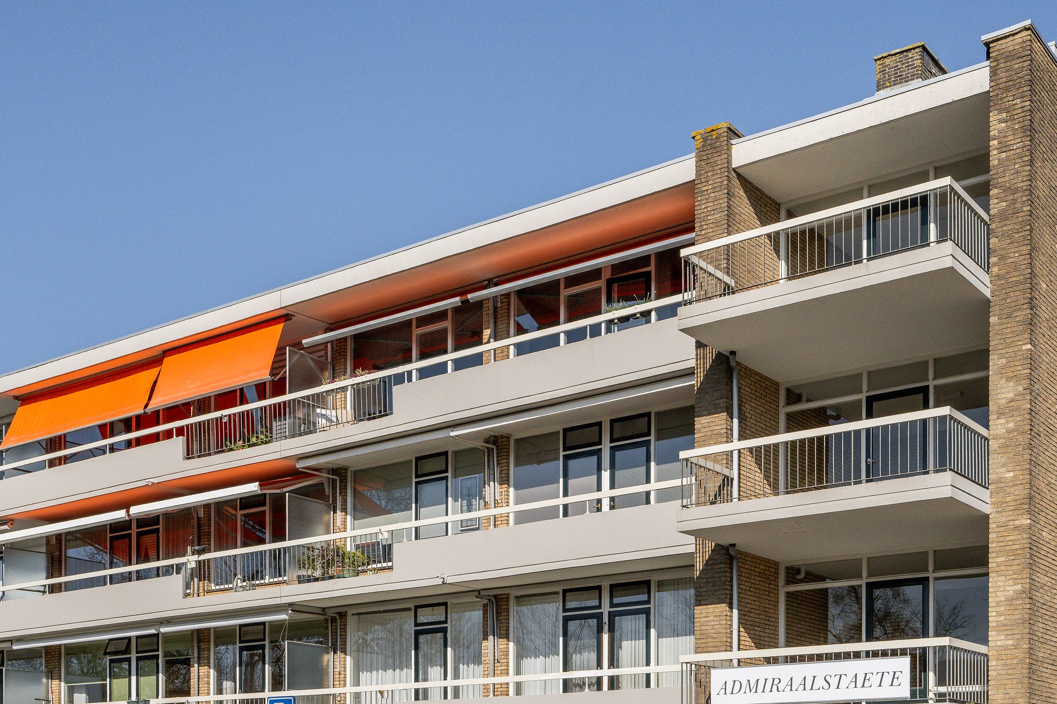 Photo 6 of Admiraal de Ruyterweg 13