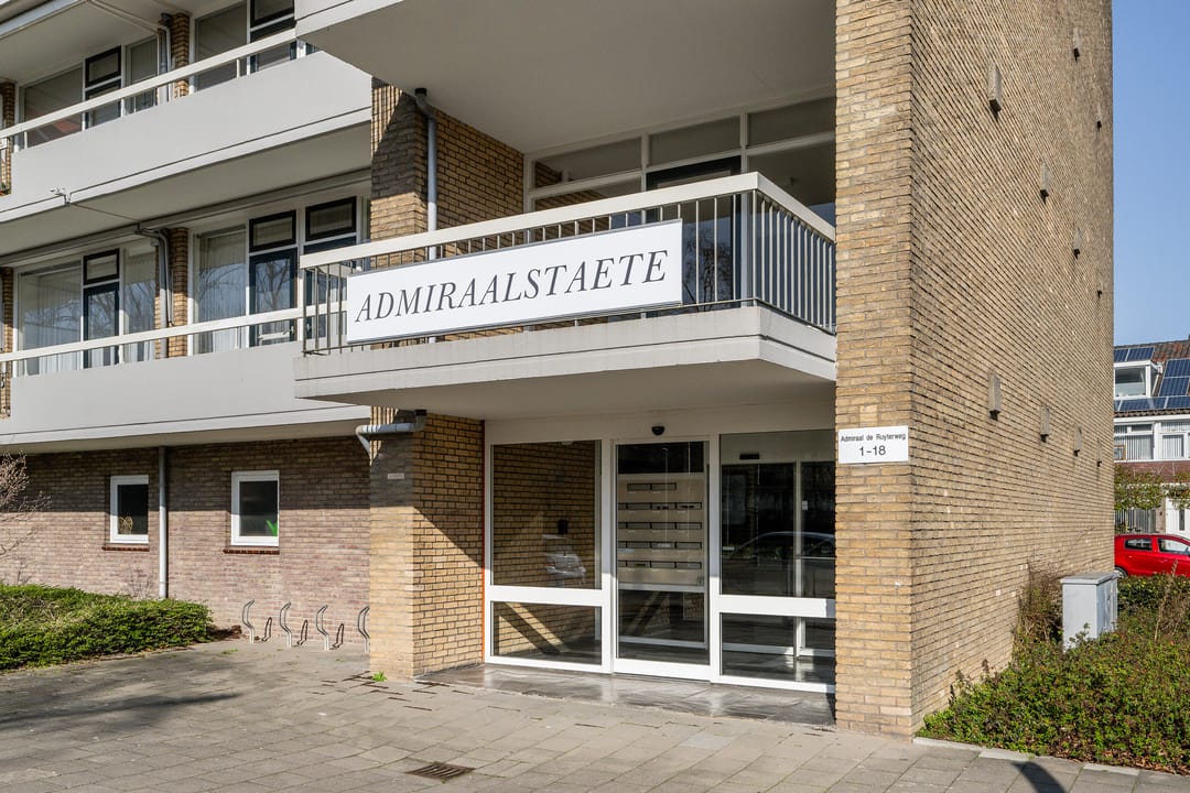 Photo 7 of Admiraal de Ruyterweg 13