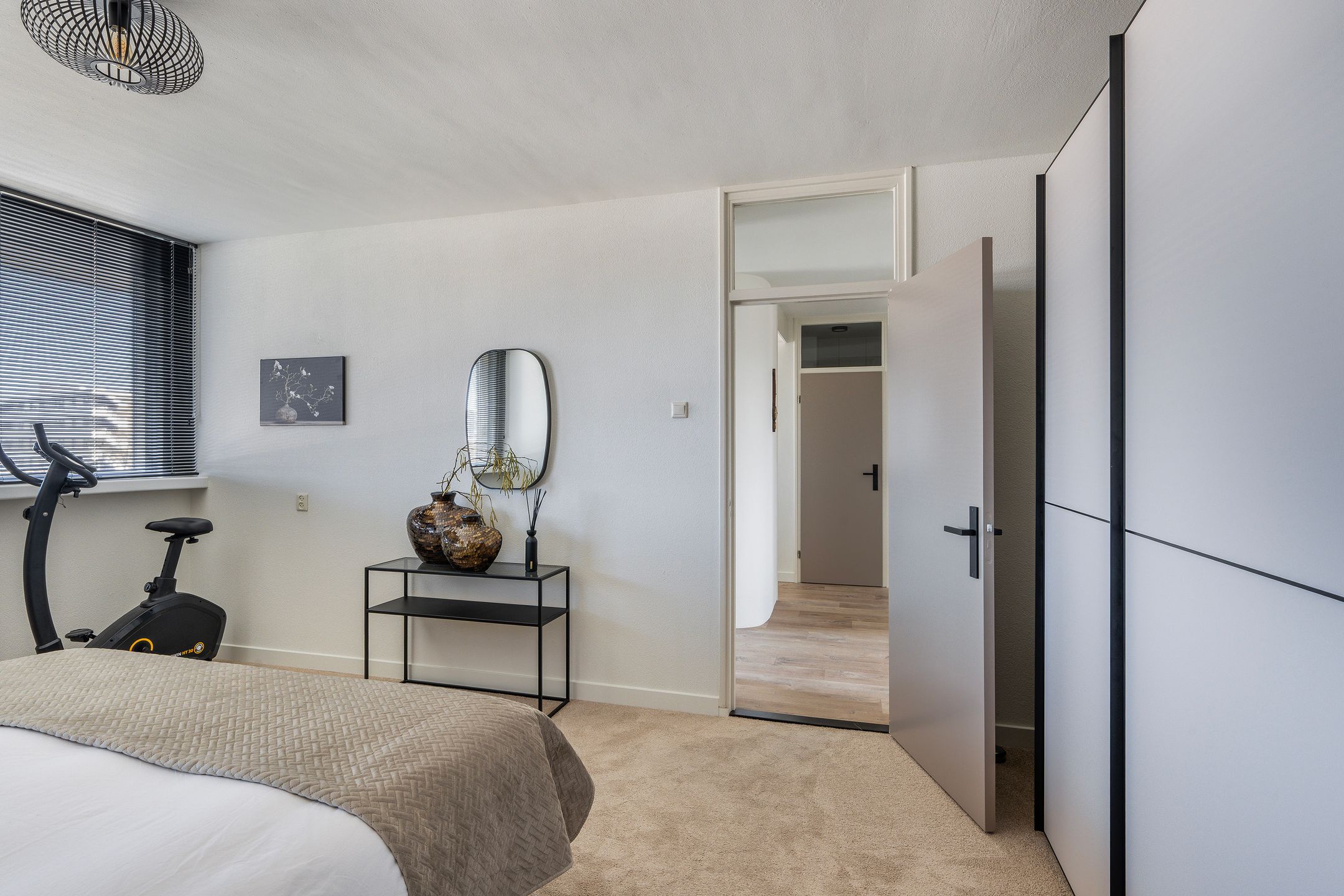 Photo 30 of Admiraal de Ruyterweg 13