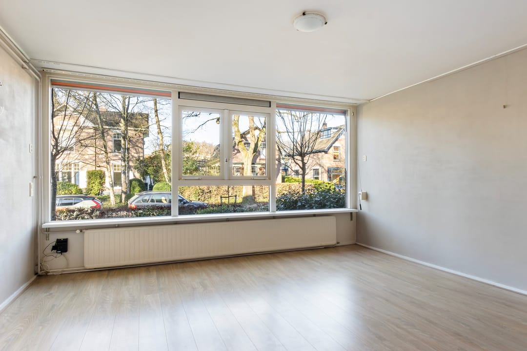 Photo 2 of Generaal Van Heutszlaan 46