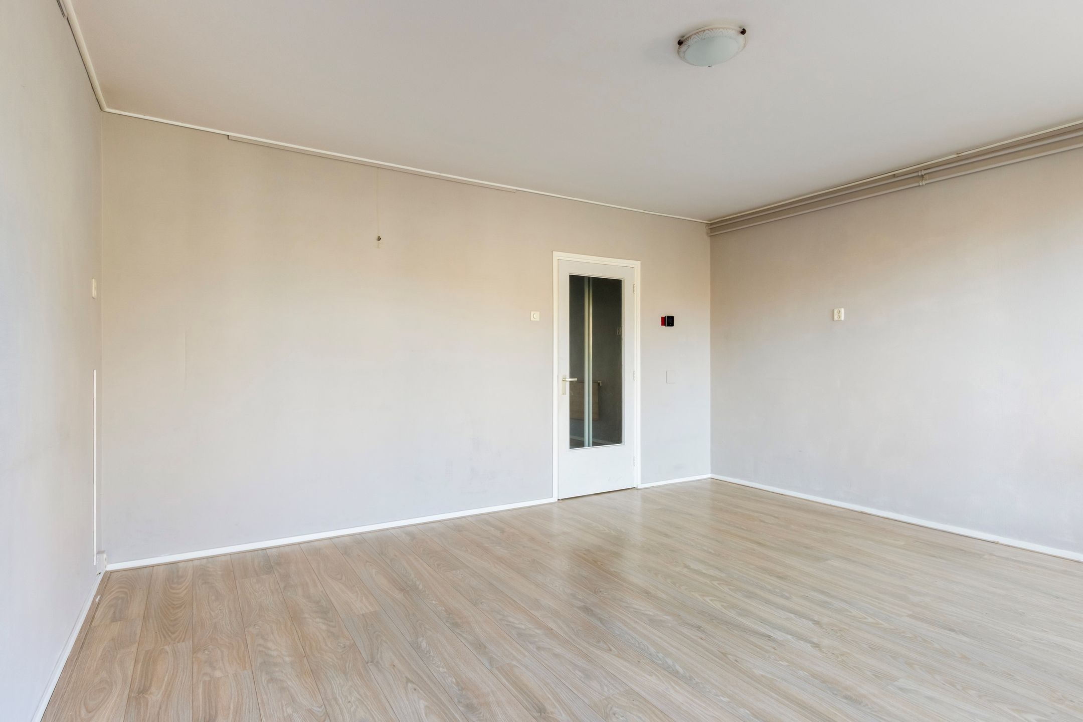 Photo 15 of Generaal Van Heutszlaan 46