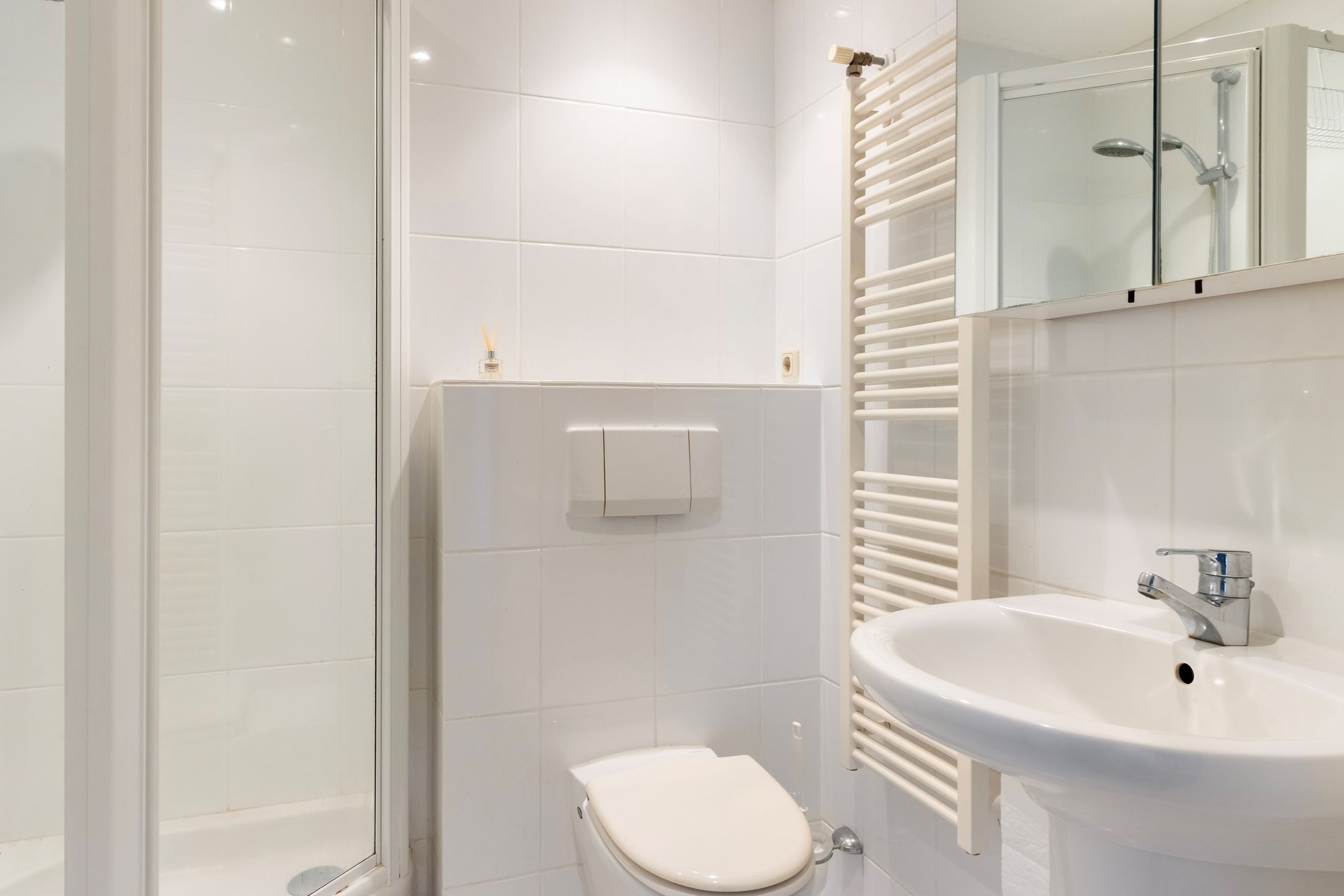 Photo 21 of Generaal Van Heutszlaan 46