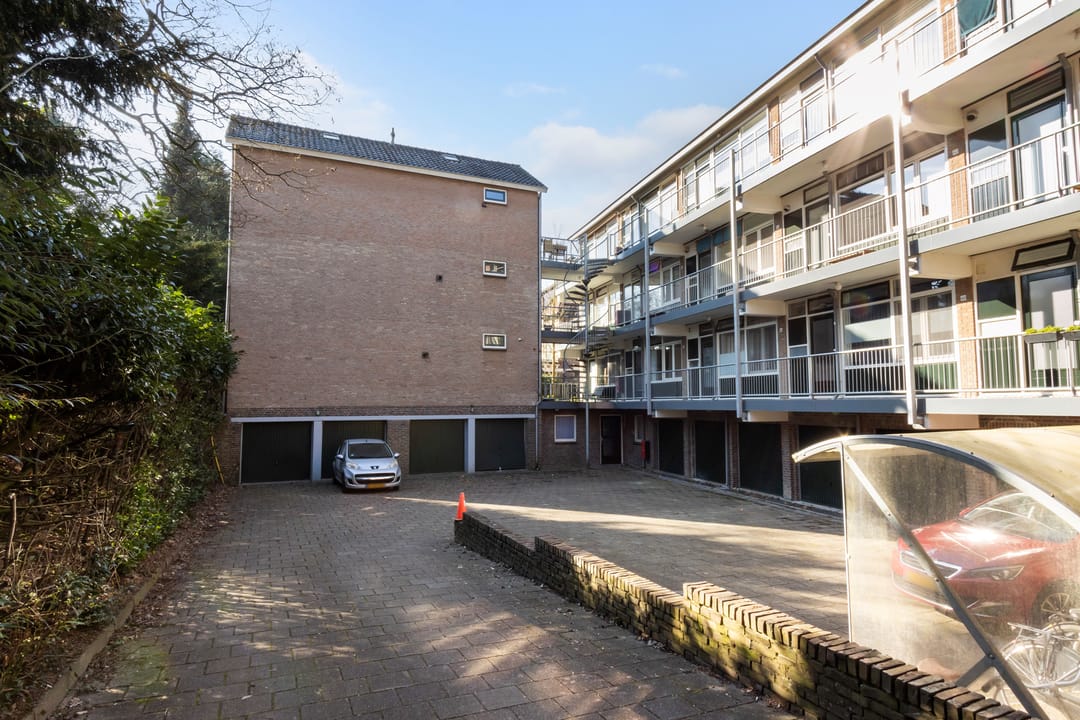 Photo 23 of Generaal Van Heutszlaan 46