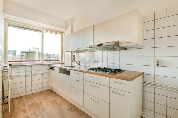 Photo 3 of Burgemeester Hogguerstraat 899