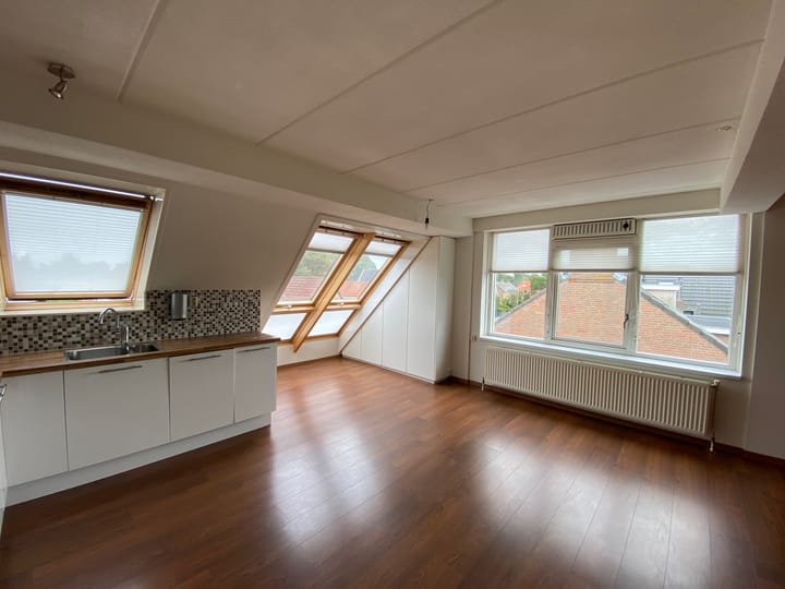 Photo 4 of Heereweg 36-G