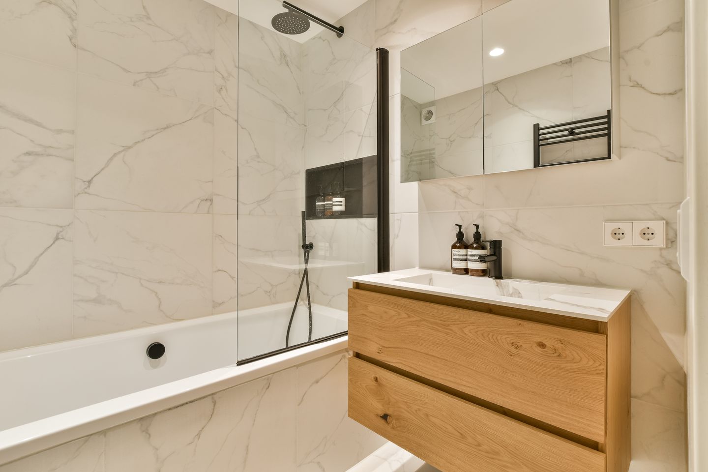 Foto 10 van Kinkerstraat 21-3