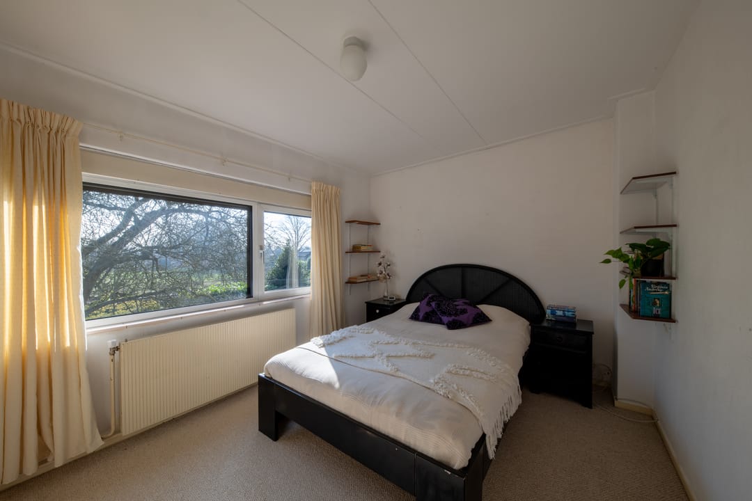 Photo 13 of Irisstraat 6