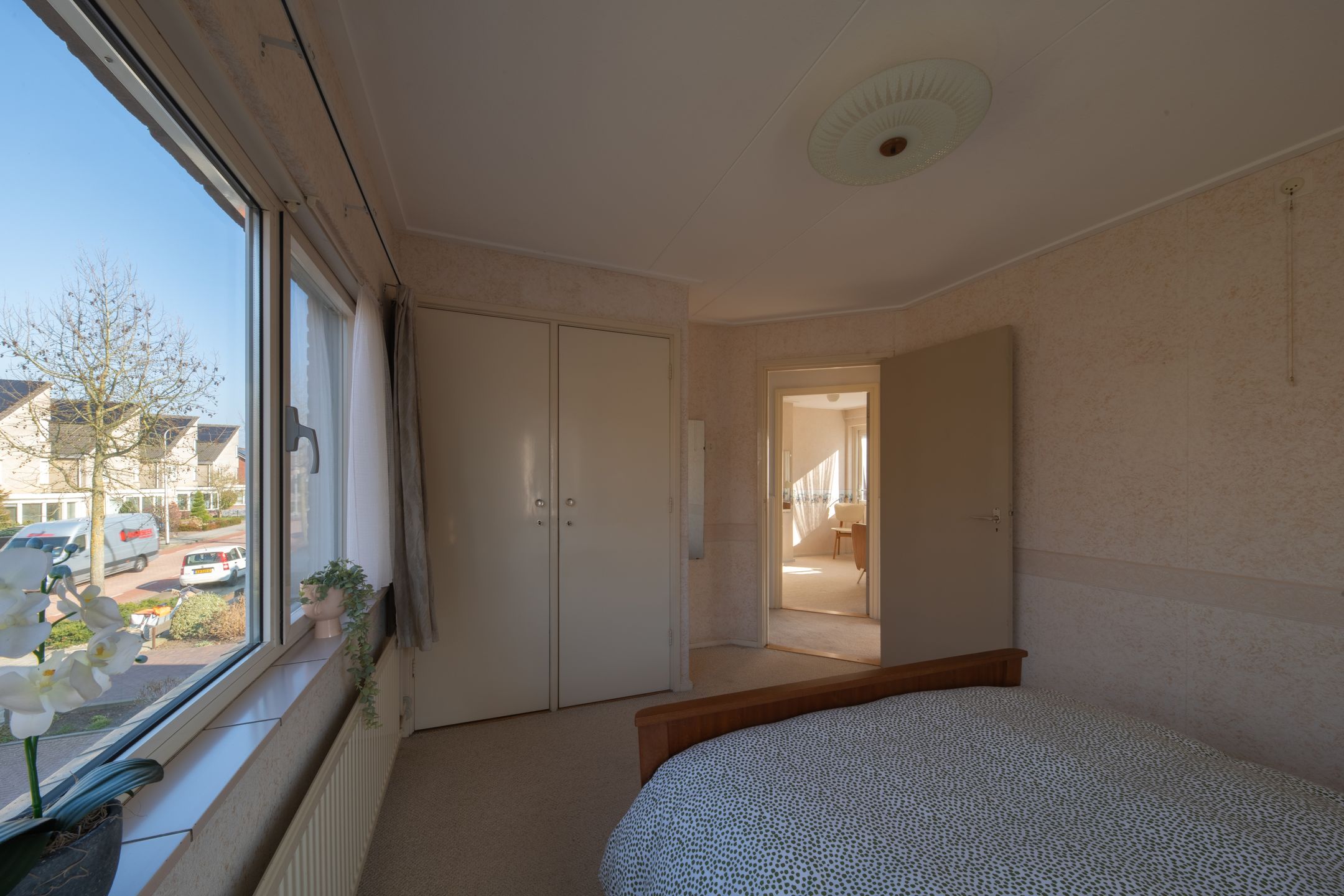 Photo 15 of Irisstraat 6