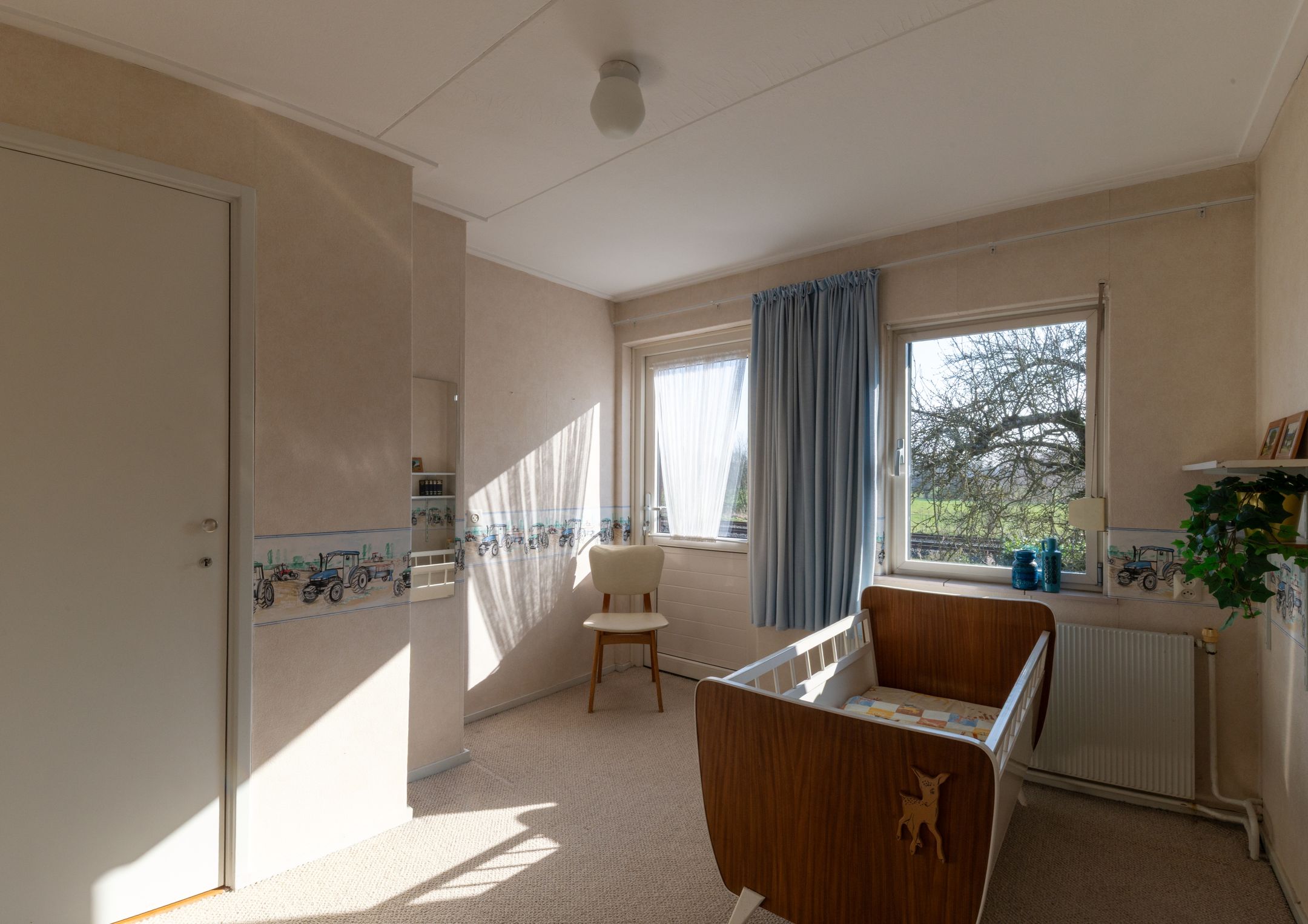 Photo 18 of Irisstraat 6