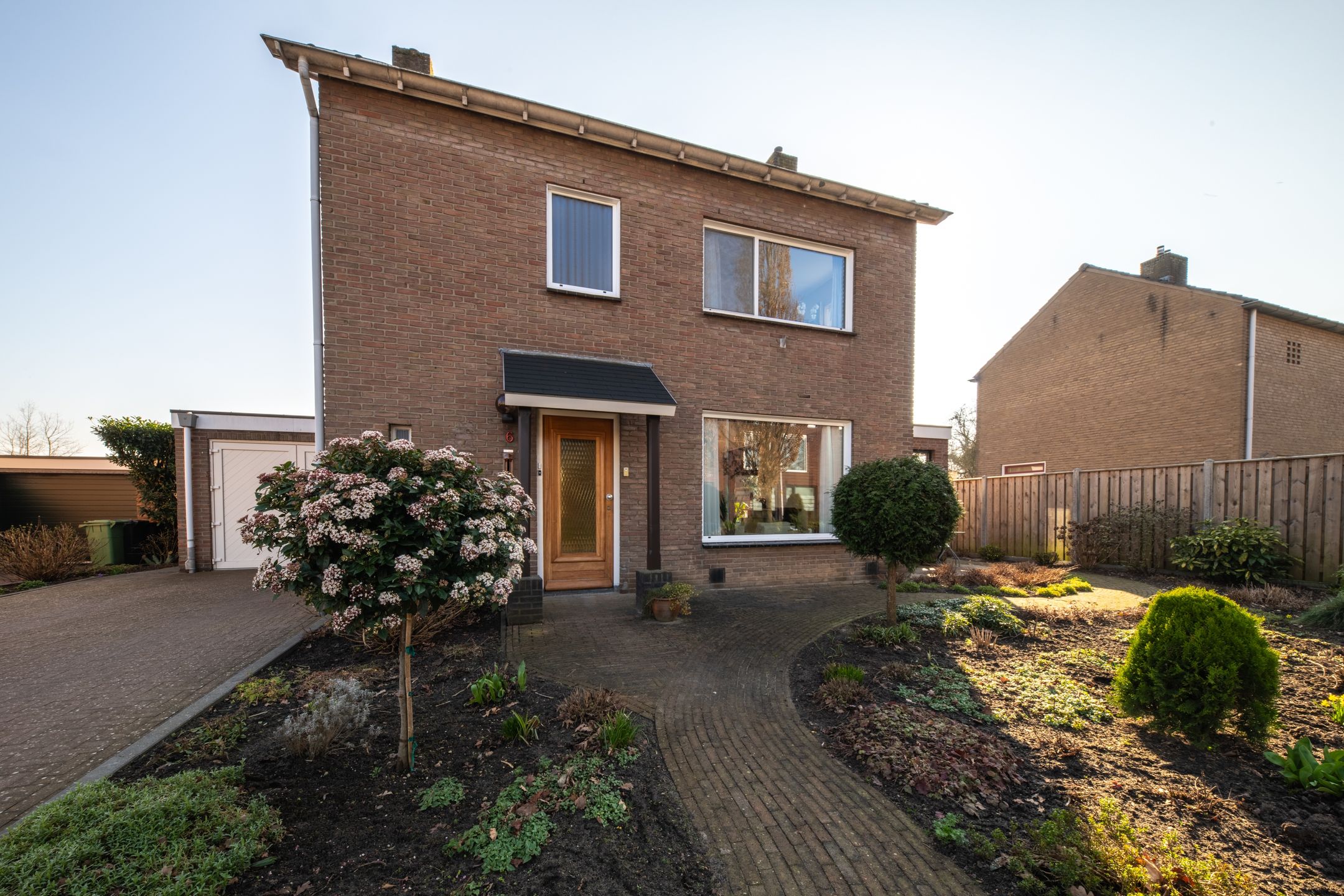 Photo 27 of Irisstraat 6