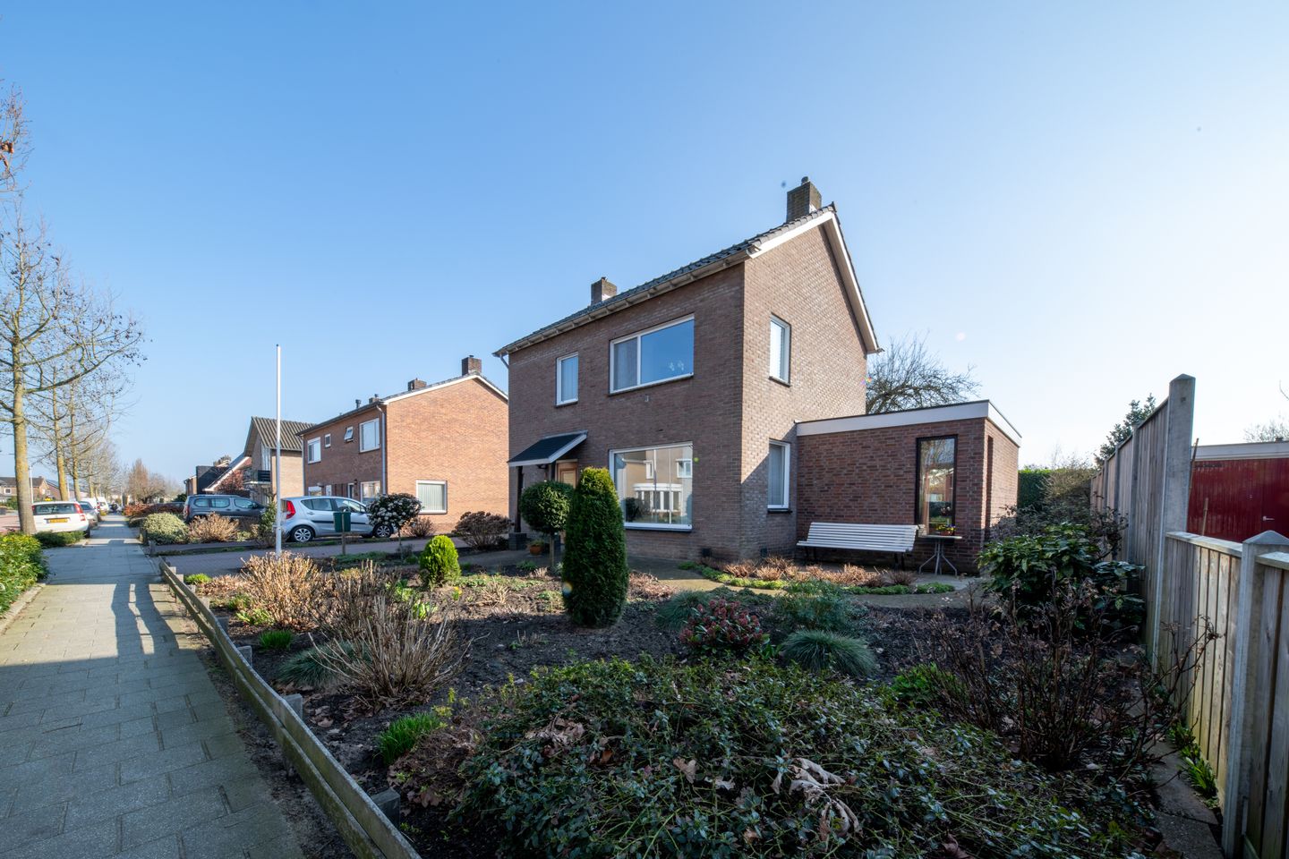 Photo 29 of Irisstraat 6