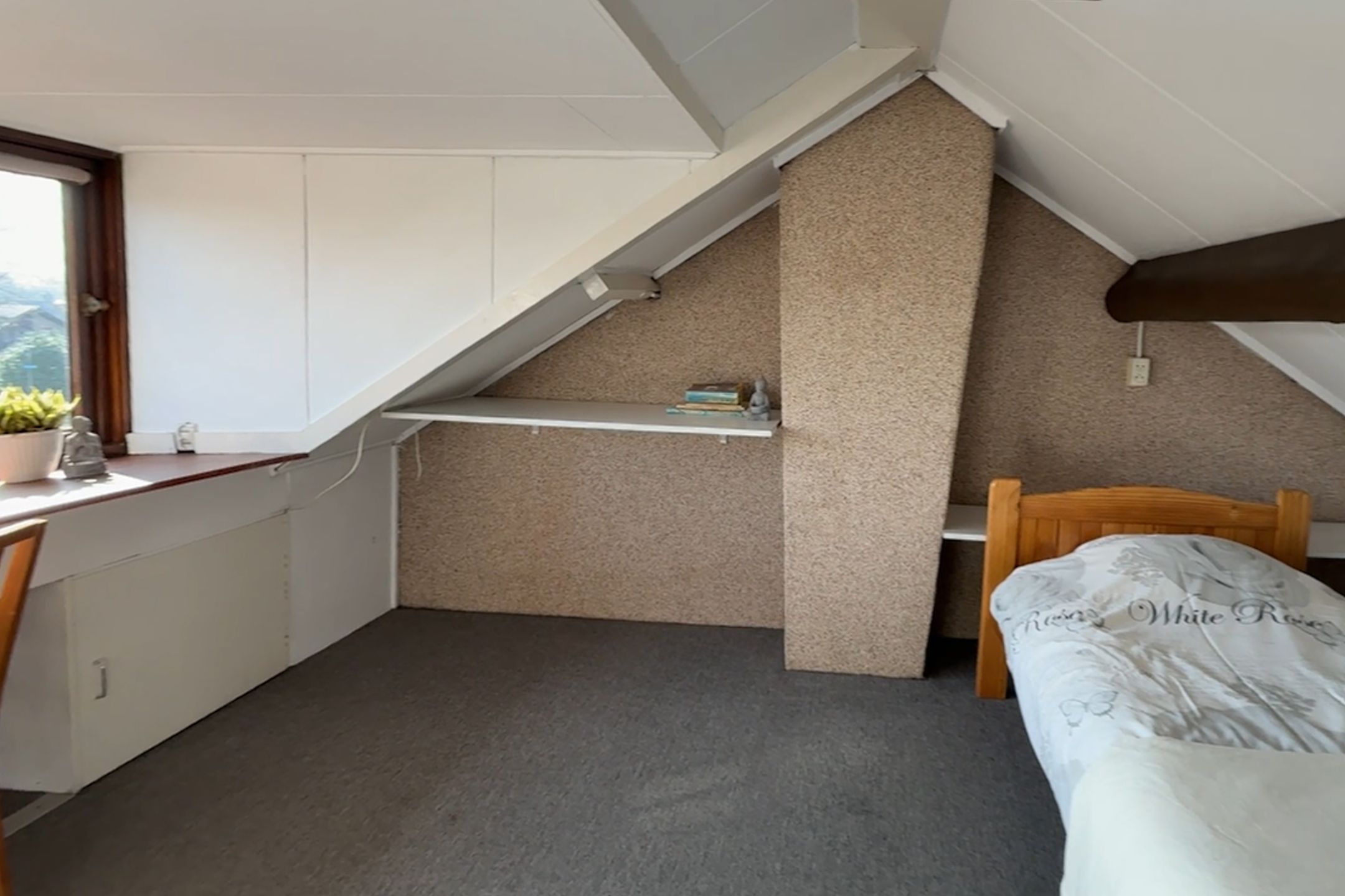 Photo 21 of Irisstraat 6