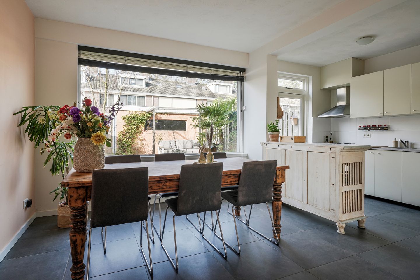 Photo 10 of Generaal Bentinckstraat 41