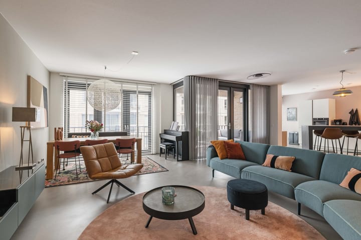 Photo 2 of Zijdebalenstraat 21