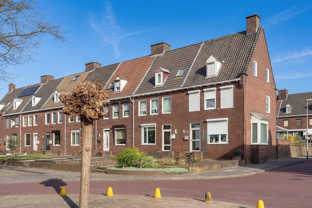 Photo 2 of Elandstraat 97