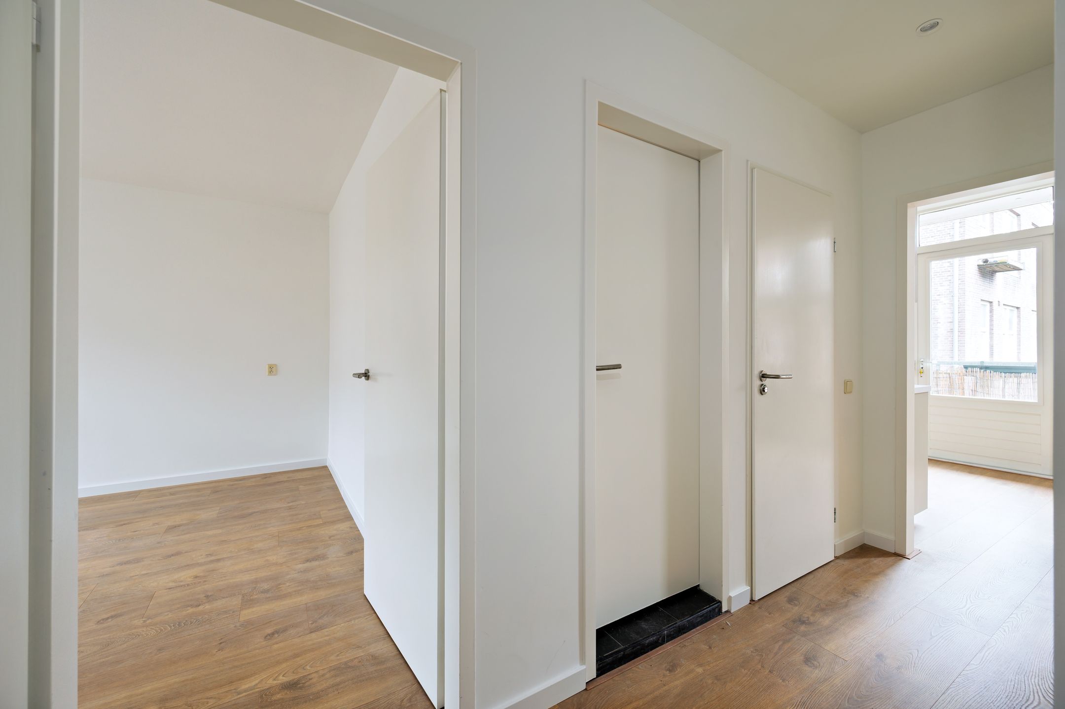 Photo 9 of Sumatrastraat 10-B