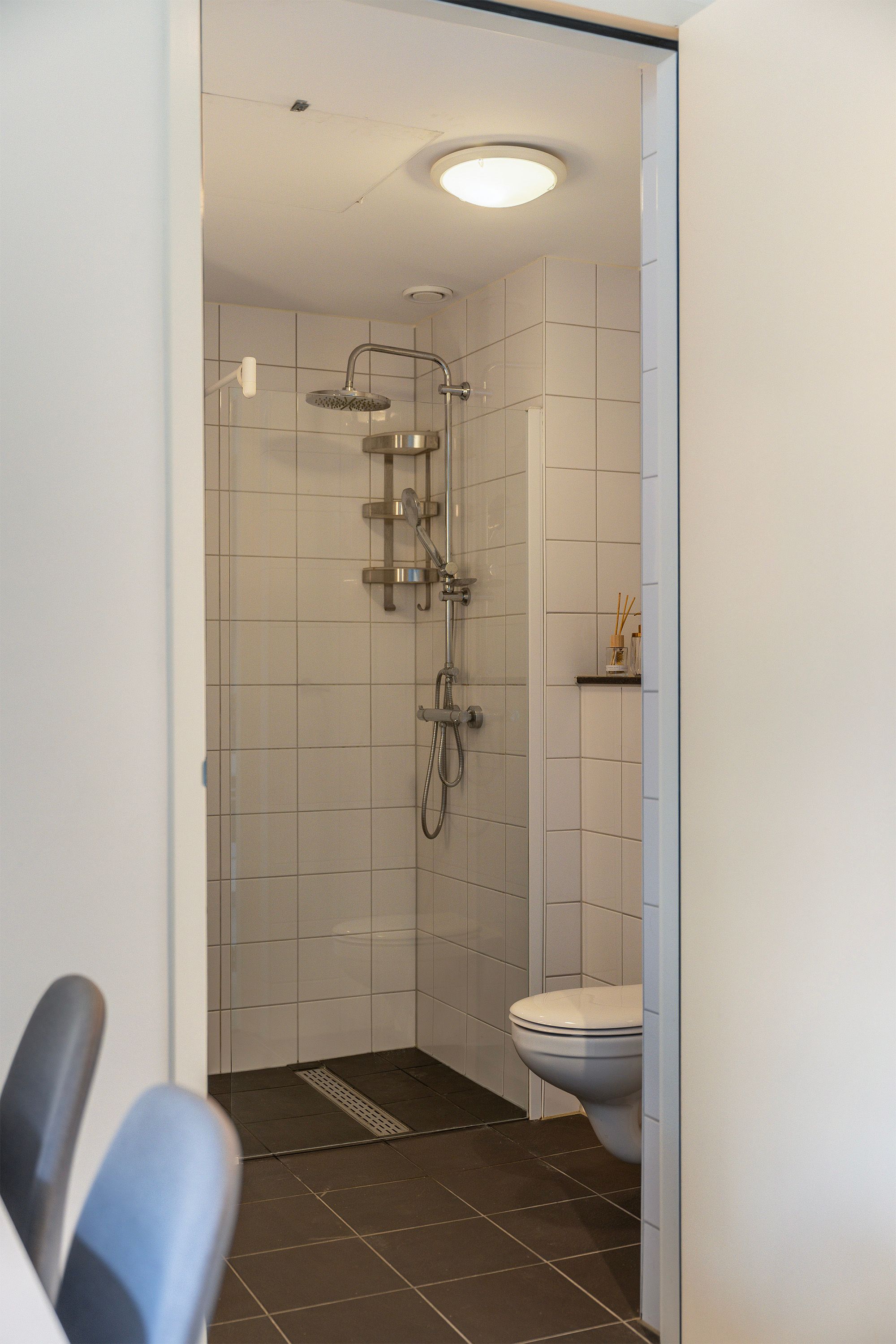 Turn Key 1-Bedroom Apartment with Communal Courtyard near Rotterdam Central — 22