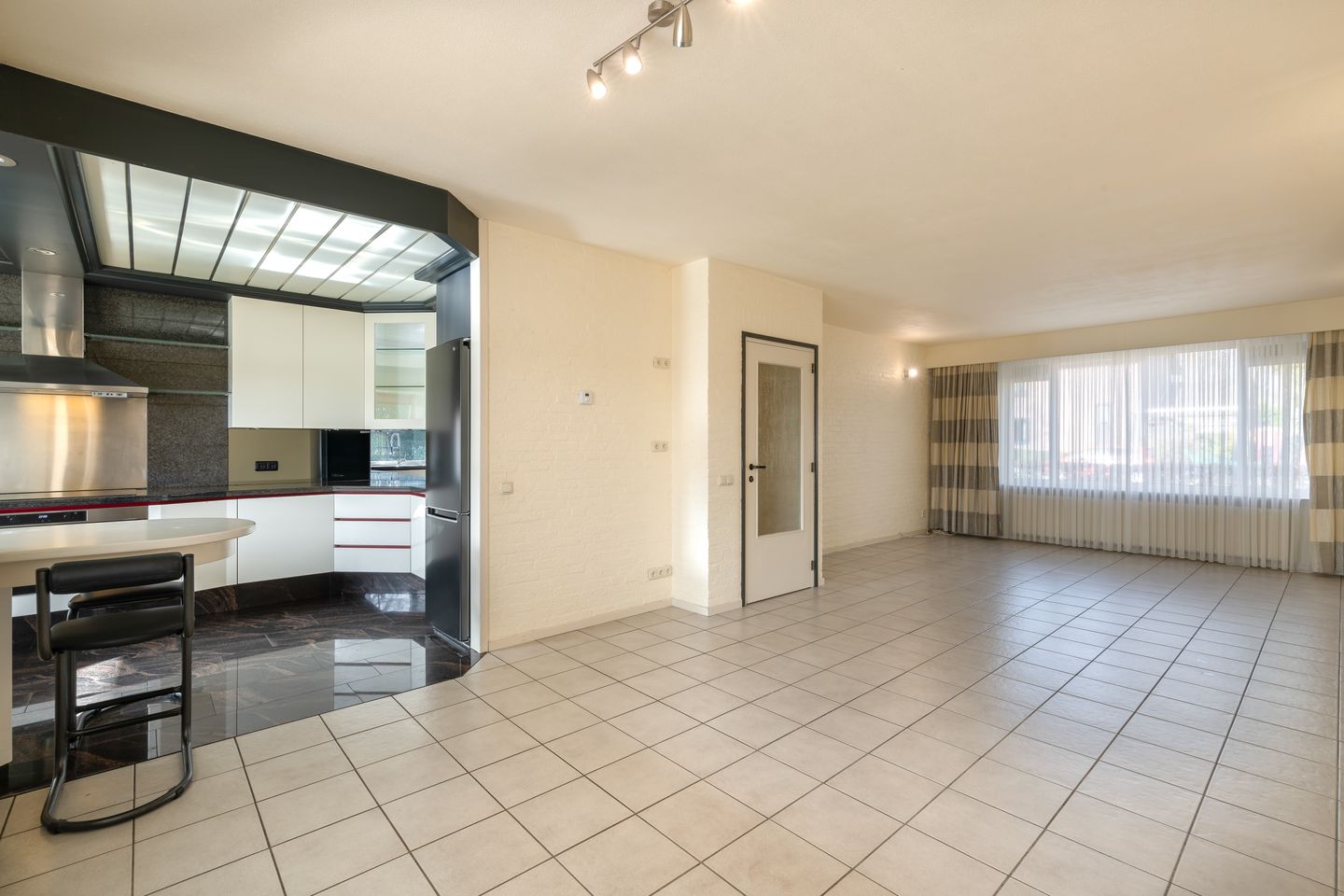 Foto 14 van Zwarte Graaf 28